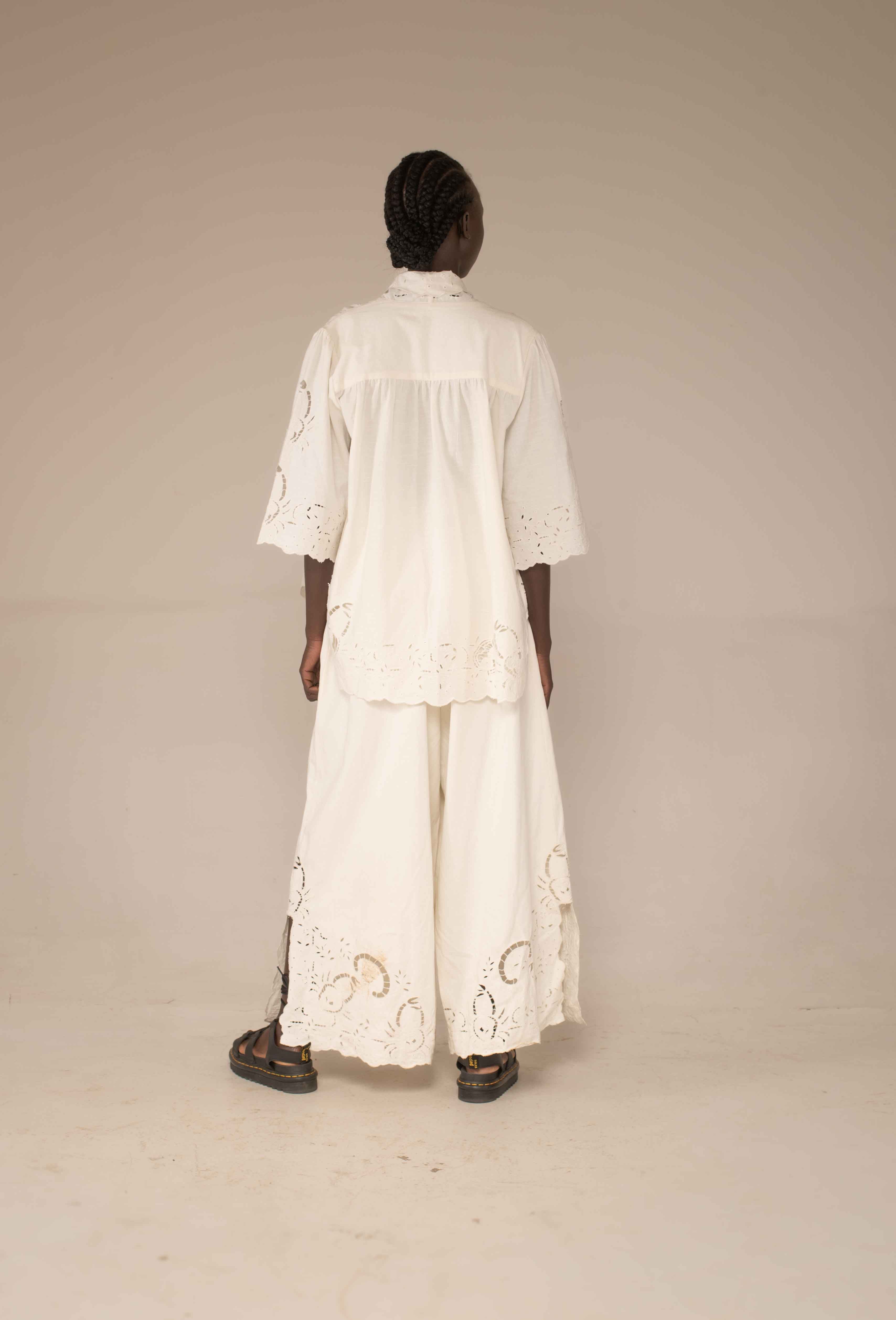 Sarabi Shirt - Crab cut out embroidery