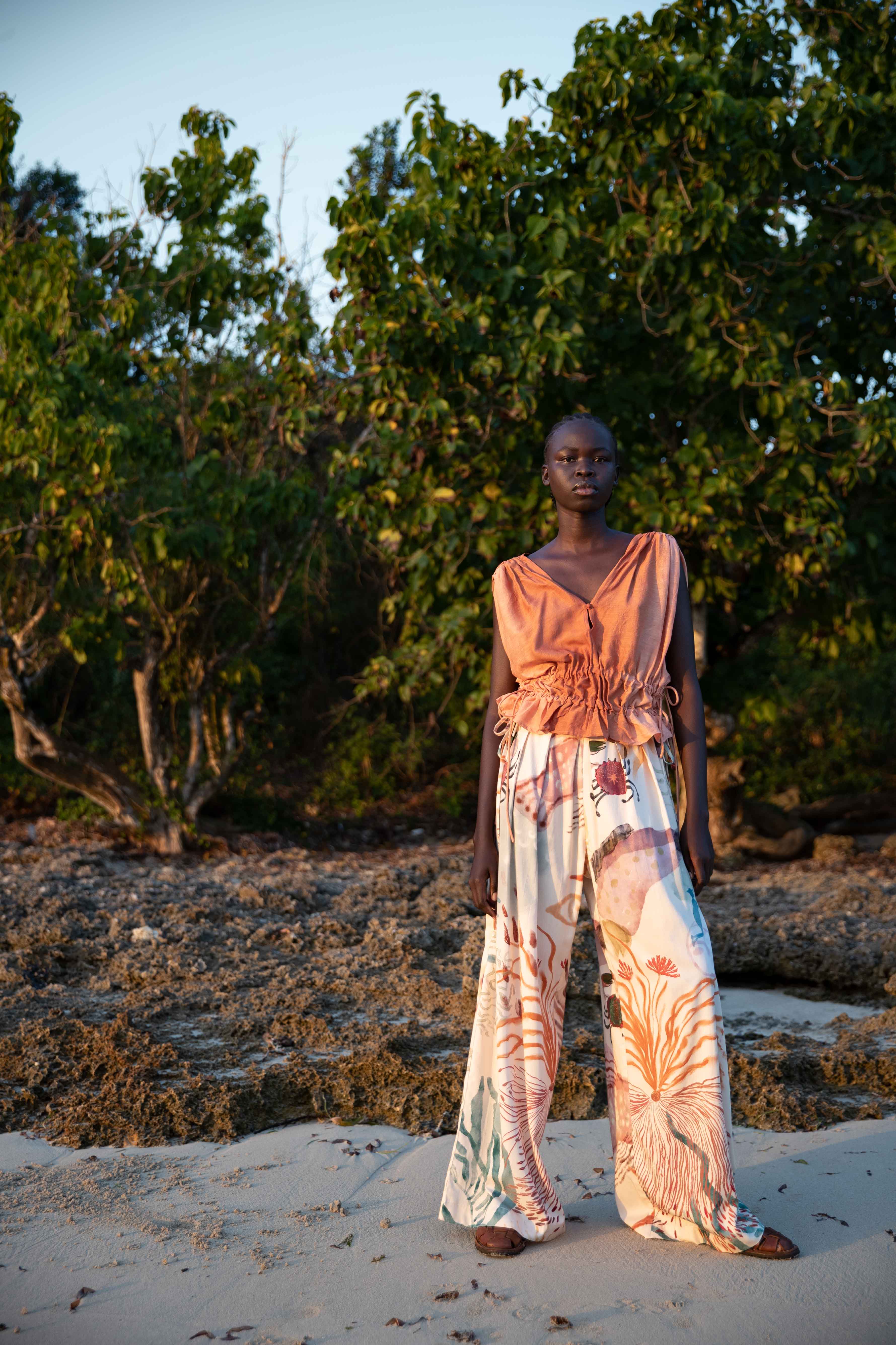 Bag pants - Rain collector