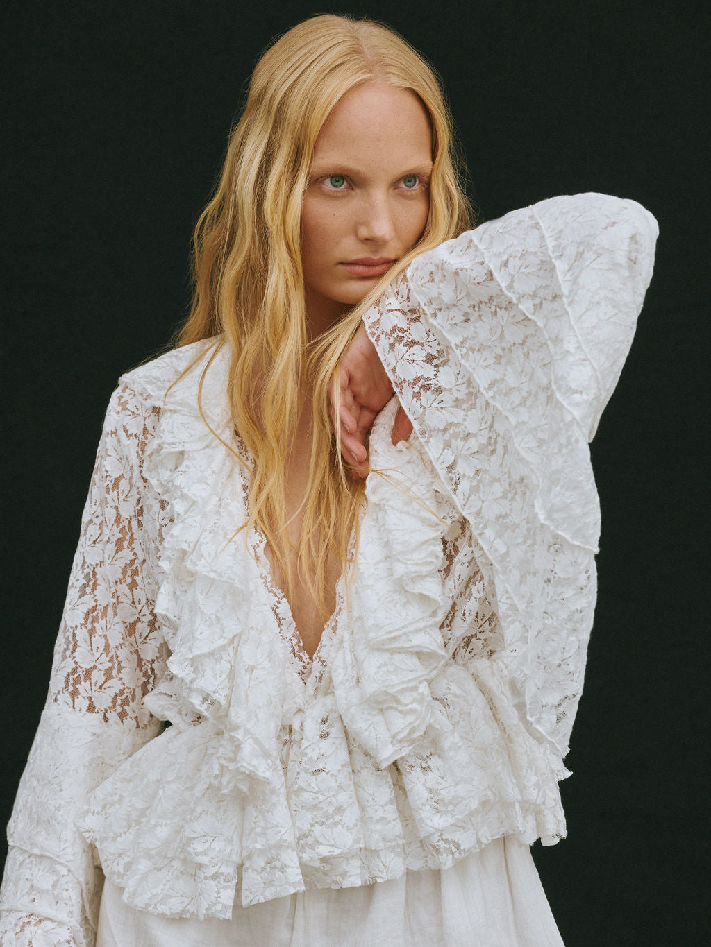 LACE BELLA BLOUSE