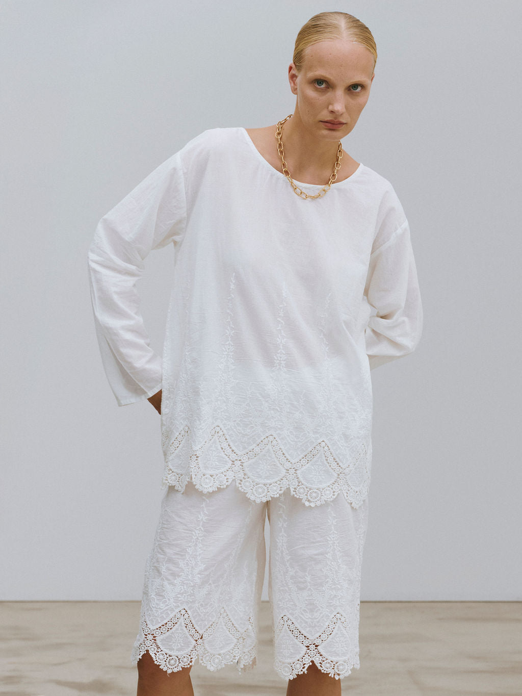 POET OVERSIZED TOP