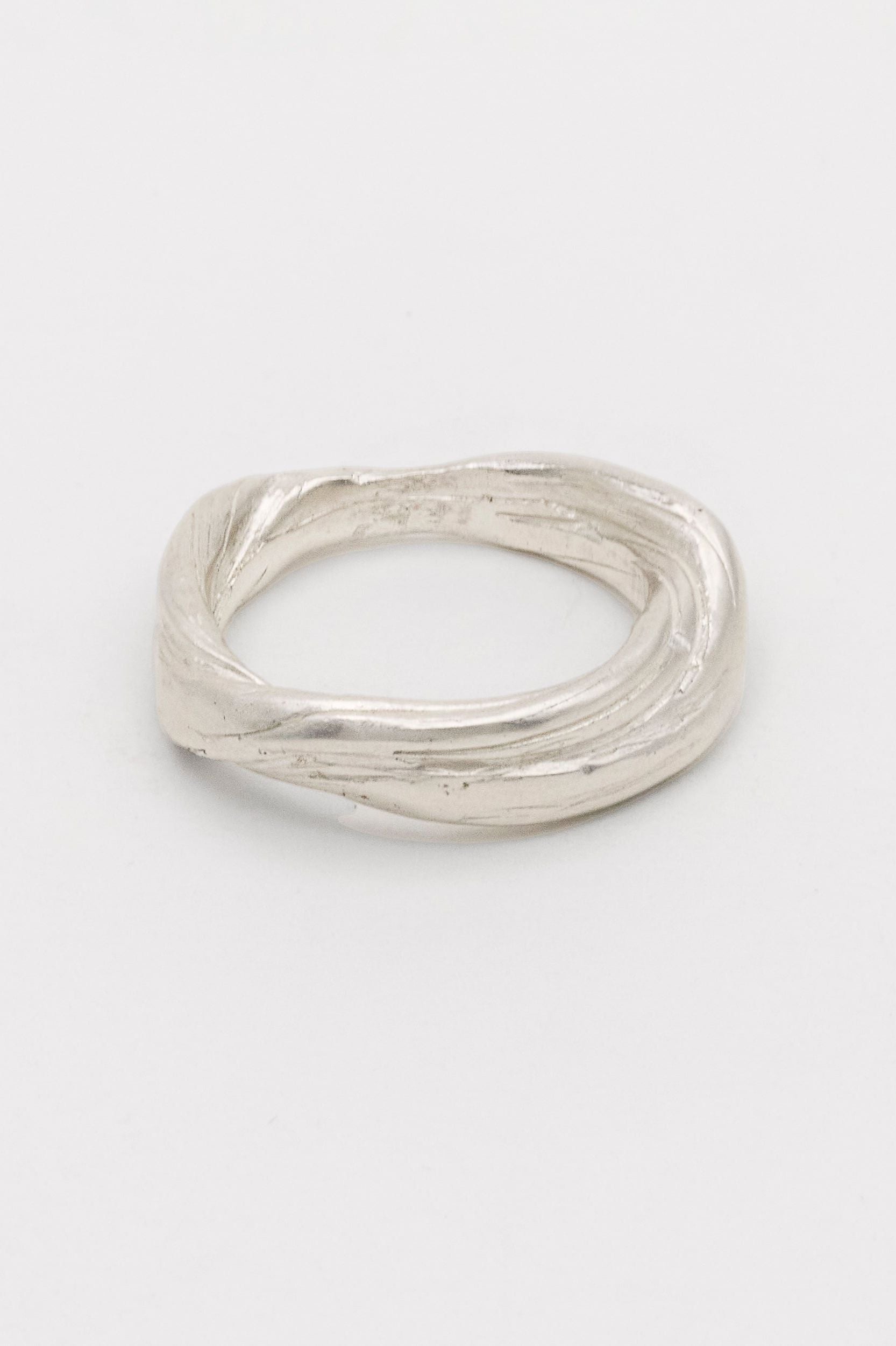 CUMARU RING SILVER