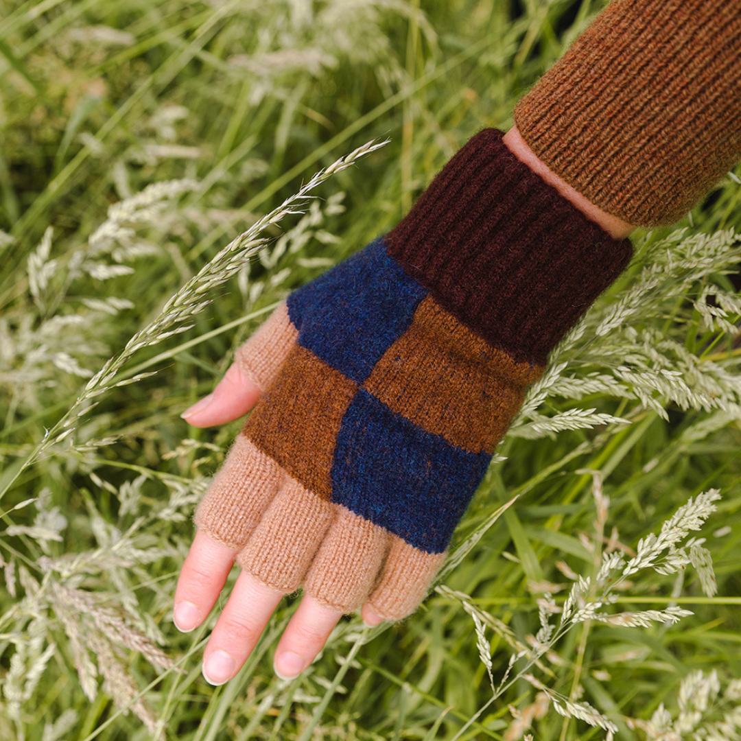Check Fingerless Glove | Suede