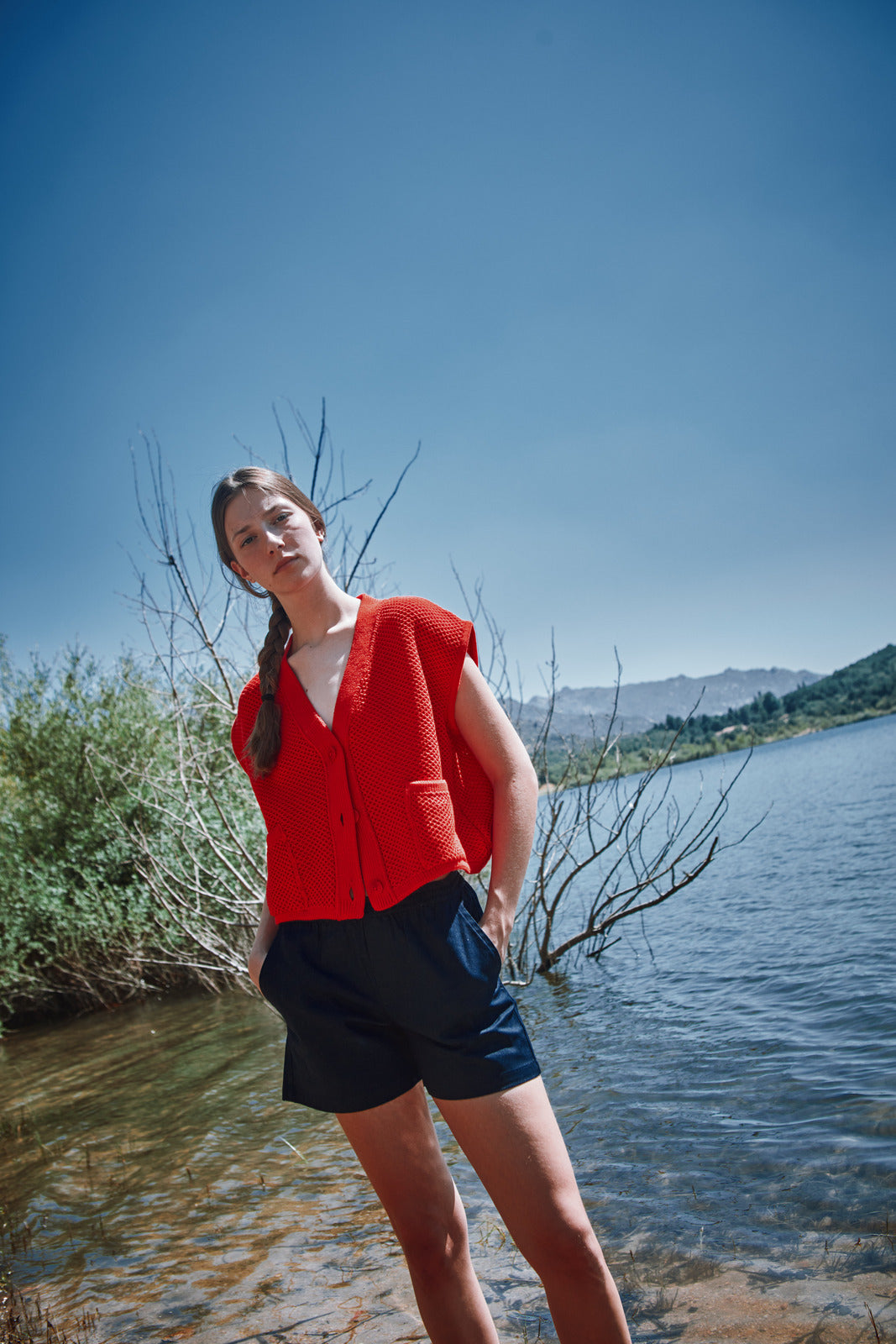 ELEONORE Sleeveless V-Neck Cardigan in Organic Cotton - Red