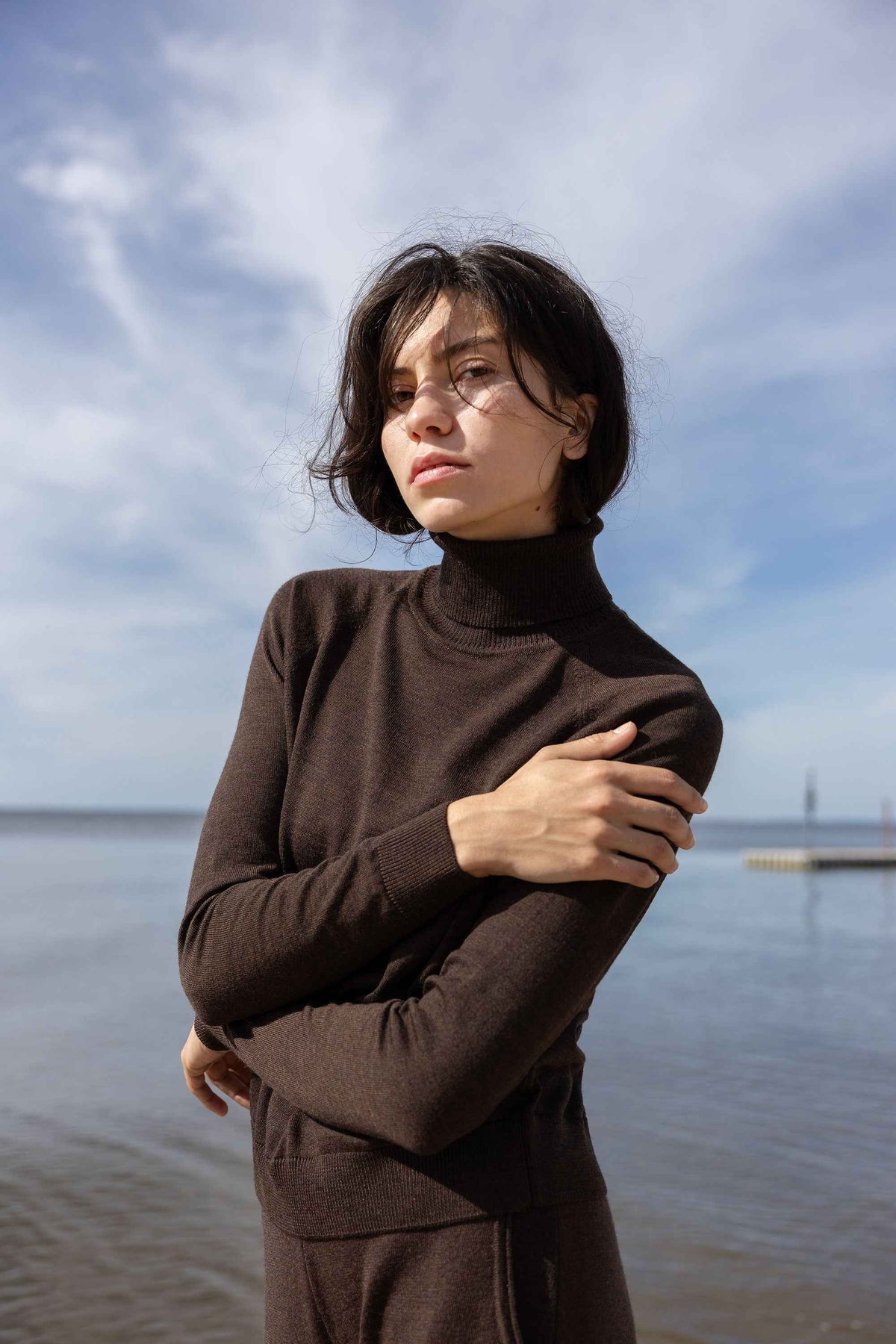 Ora 100% Merino Rollneck Chocolate
