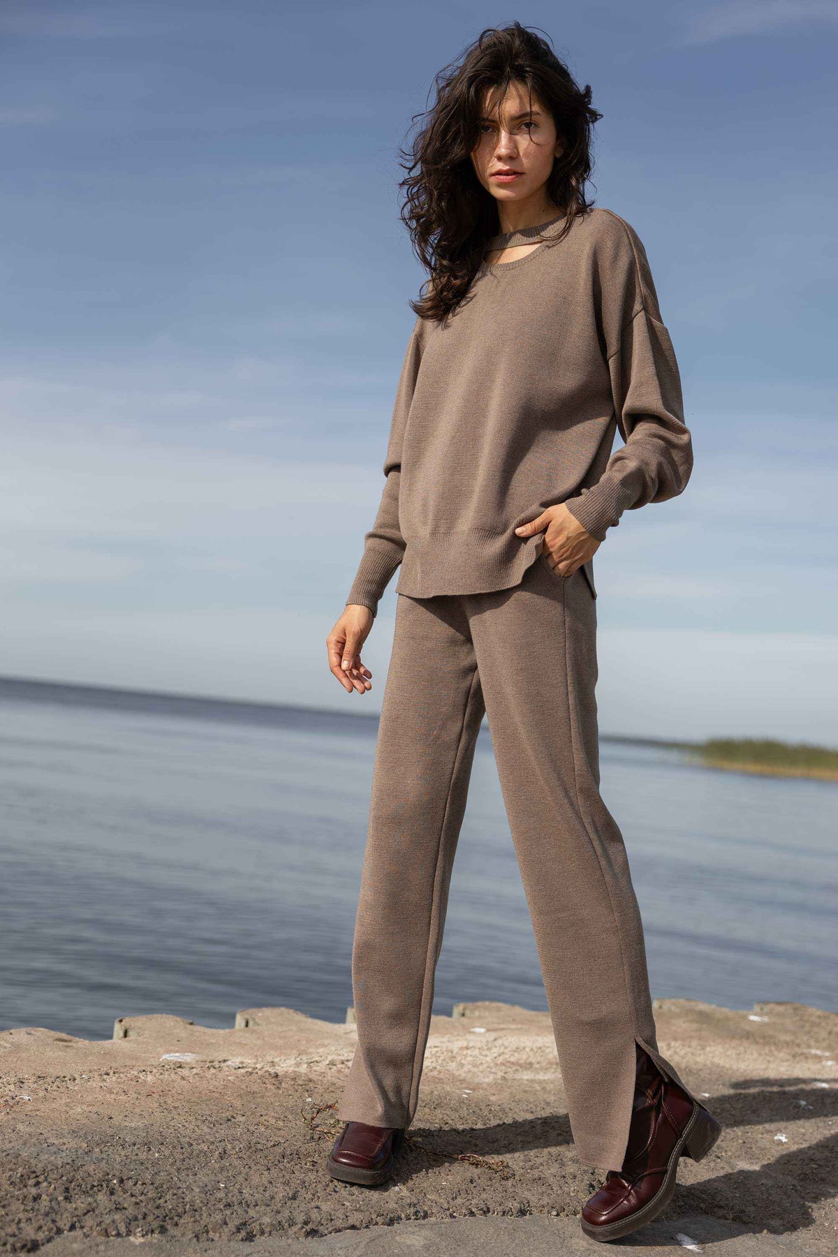 Ora 100% Merino Pants Taupe