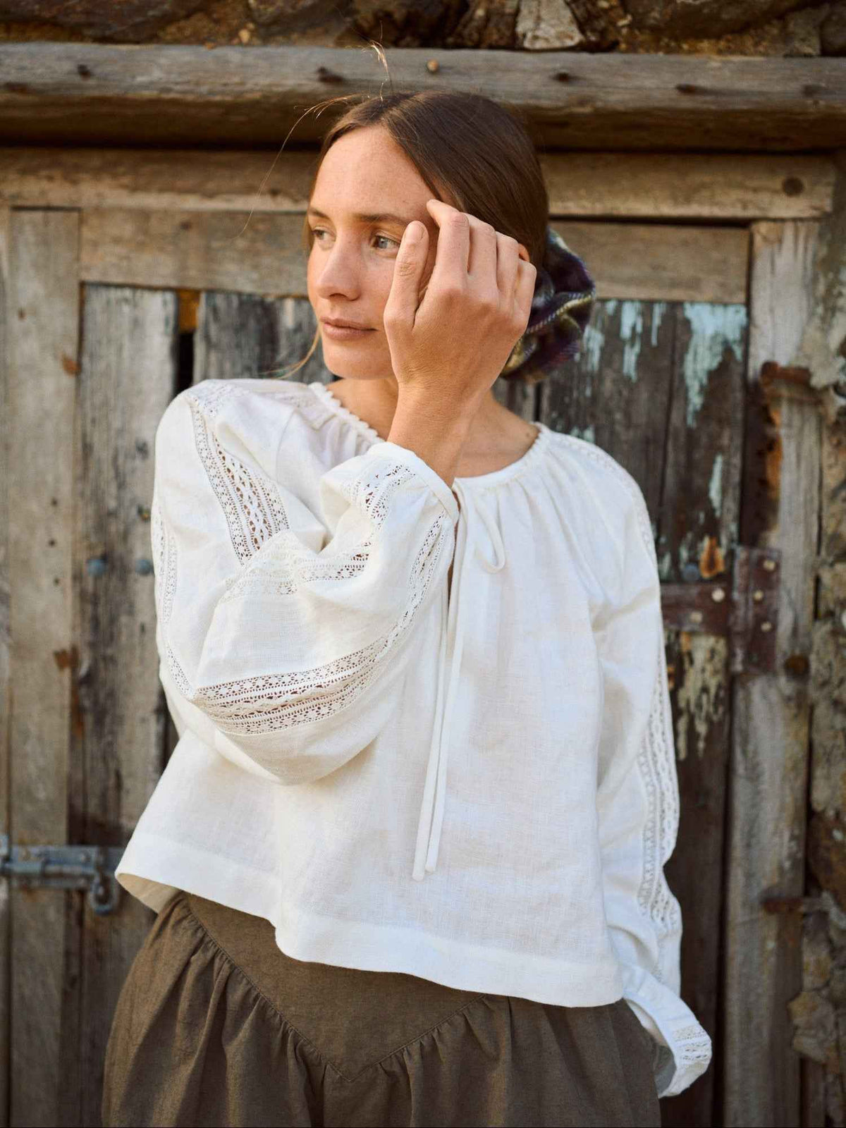 Bramley Blouse in Pearl Linen & English Lace