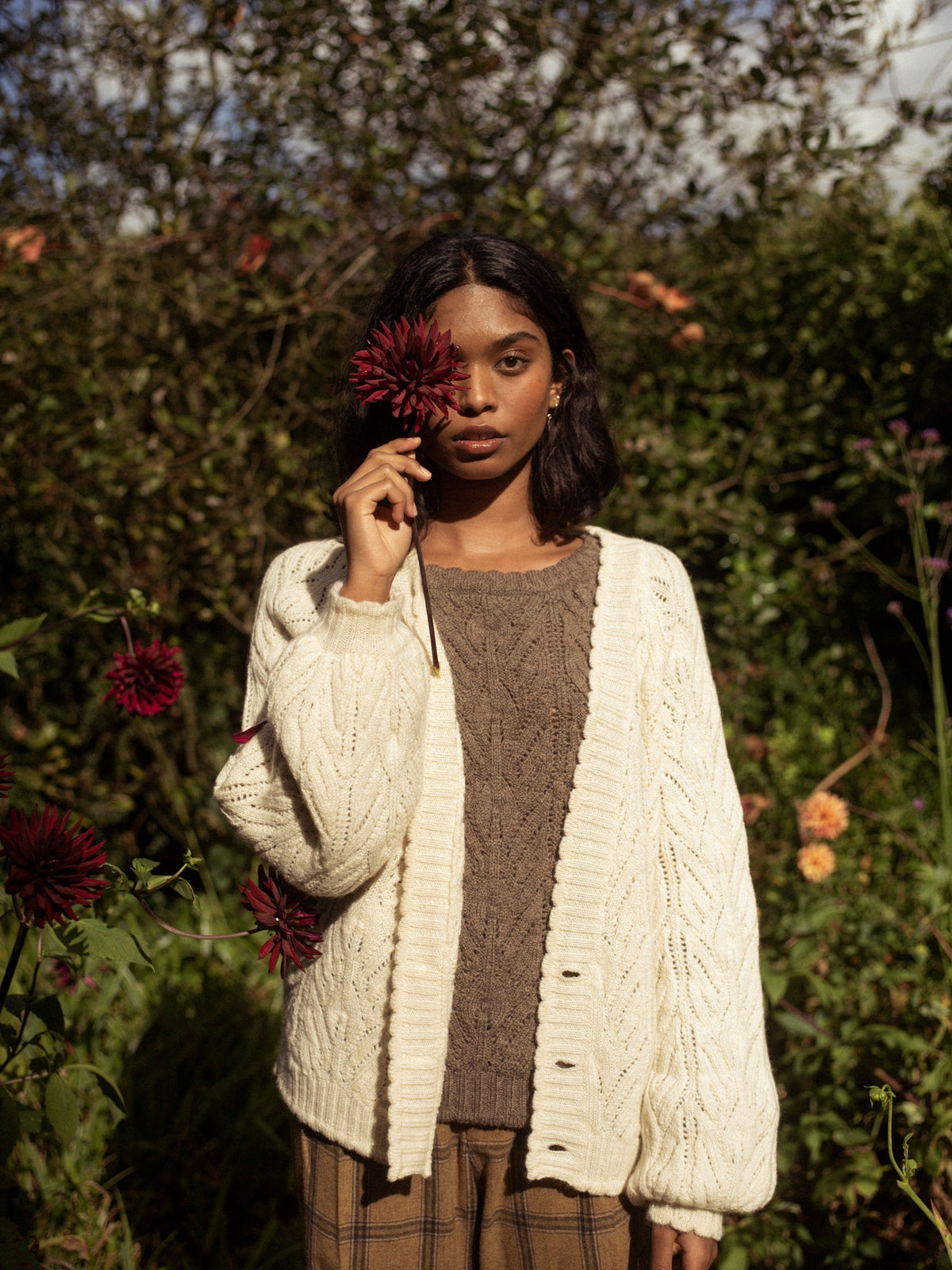 Wyre Cardigan in Ecru