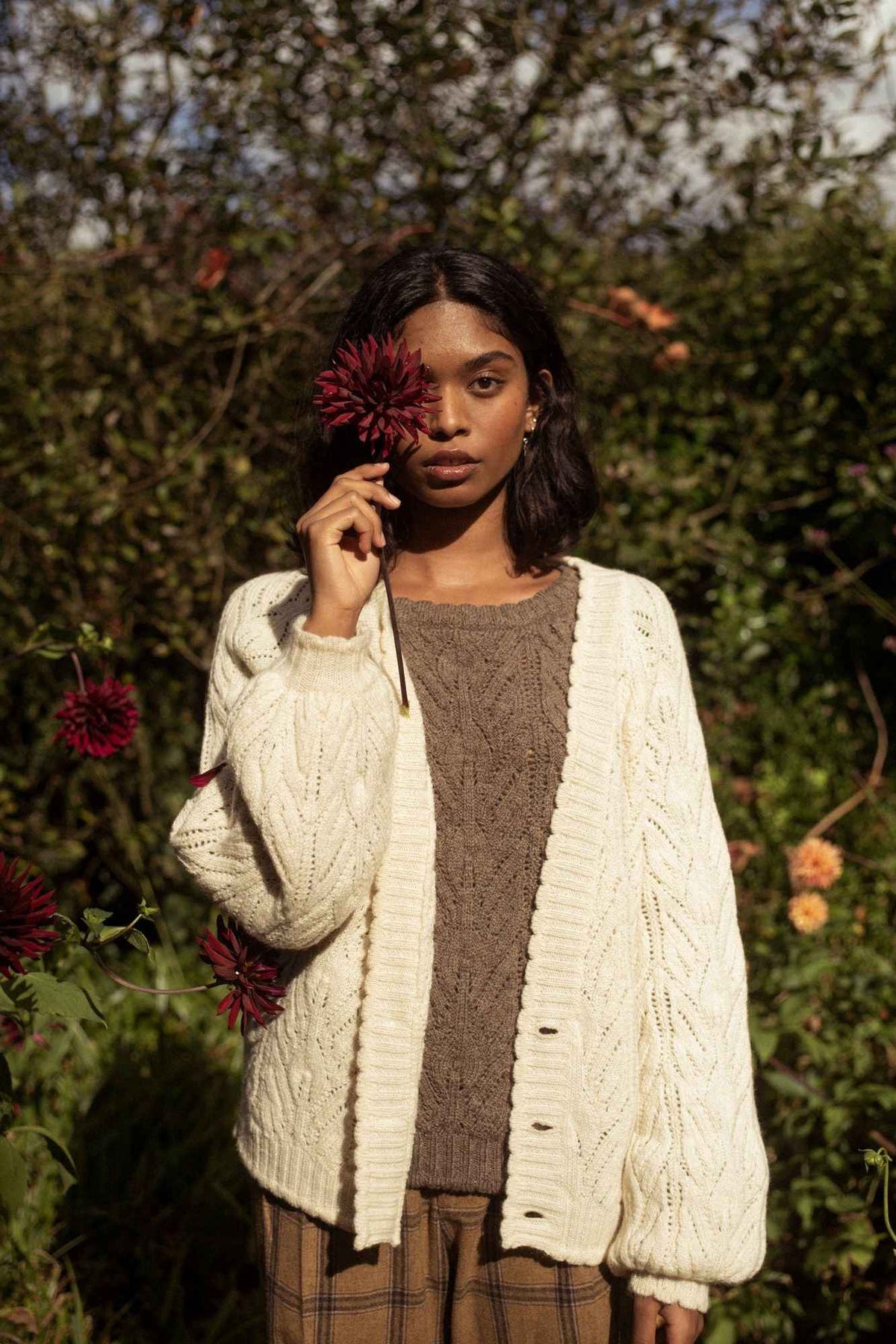 Wyre Cardigan in Ecru