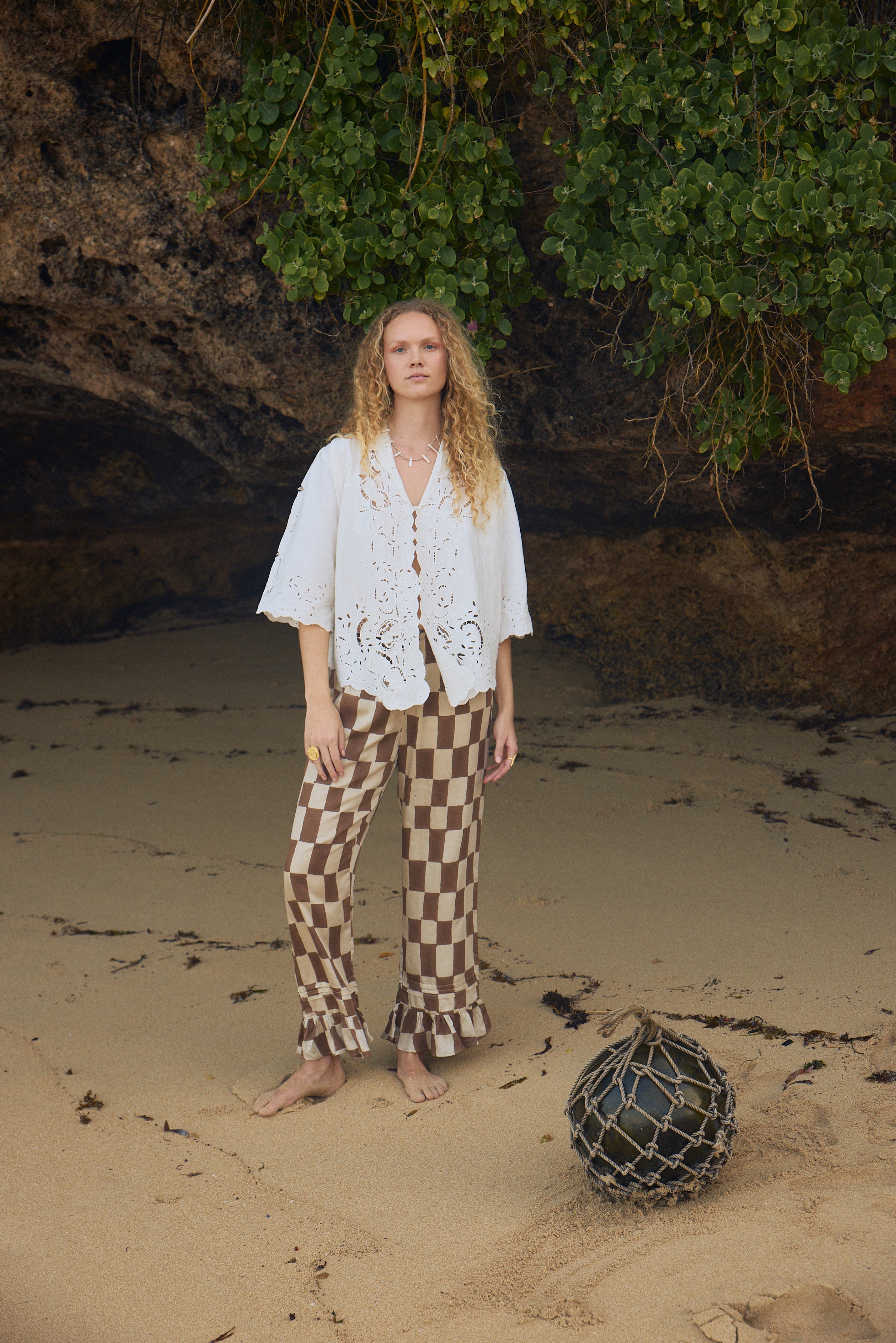 Frill hem pants - block print mocha