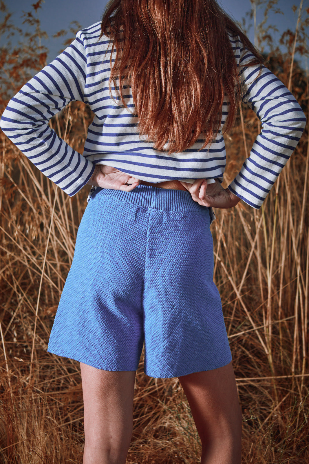 JANE Slim-Fit Shorts in Organic Cotton - Cyan Blue