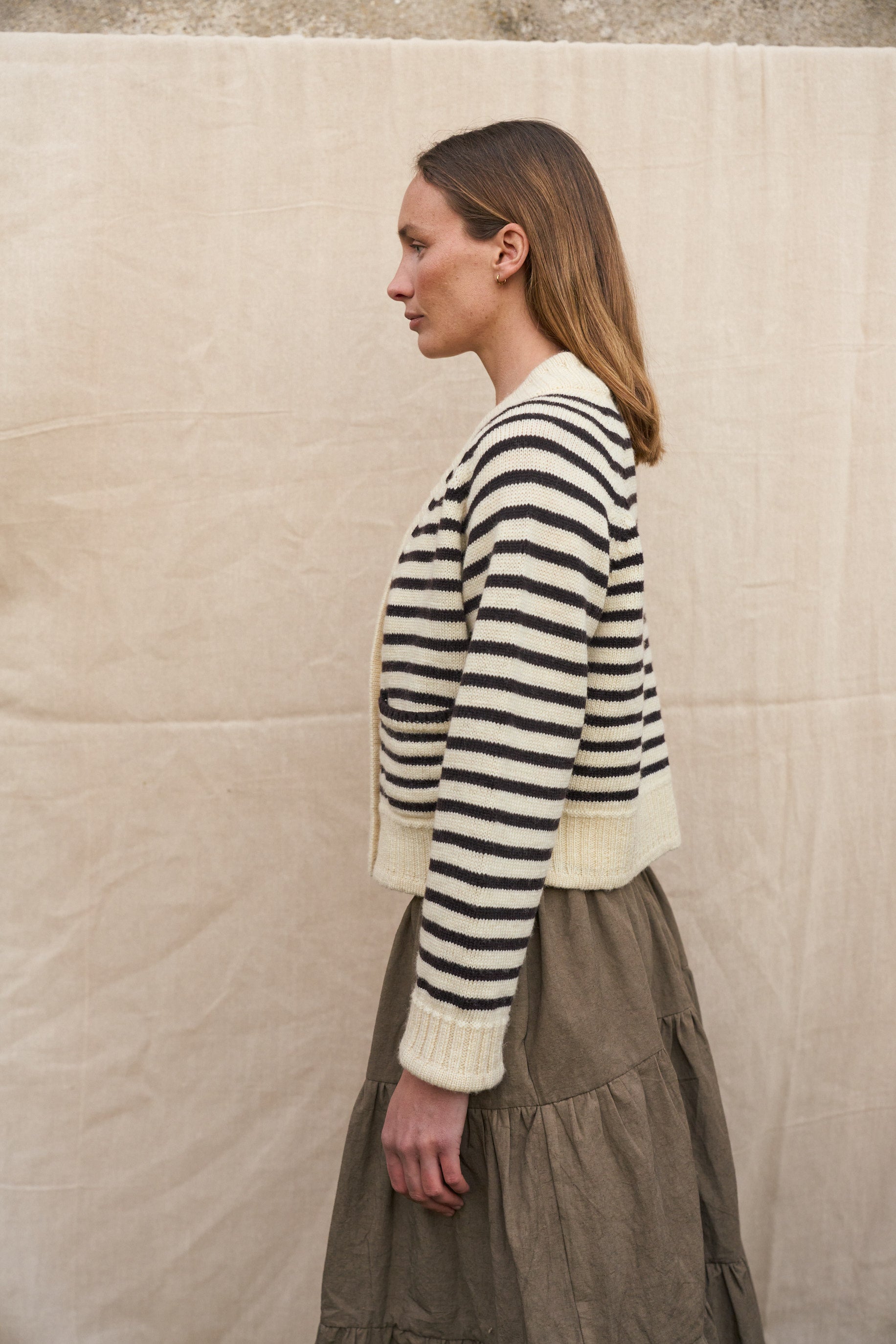 Ingleton Crop Cardigan in Ecru & Dark Chocolate