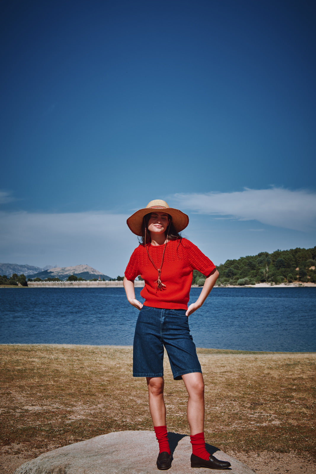 LIZ Lace Top in Organic Cotton - Red