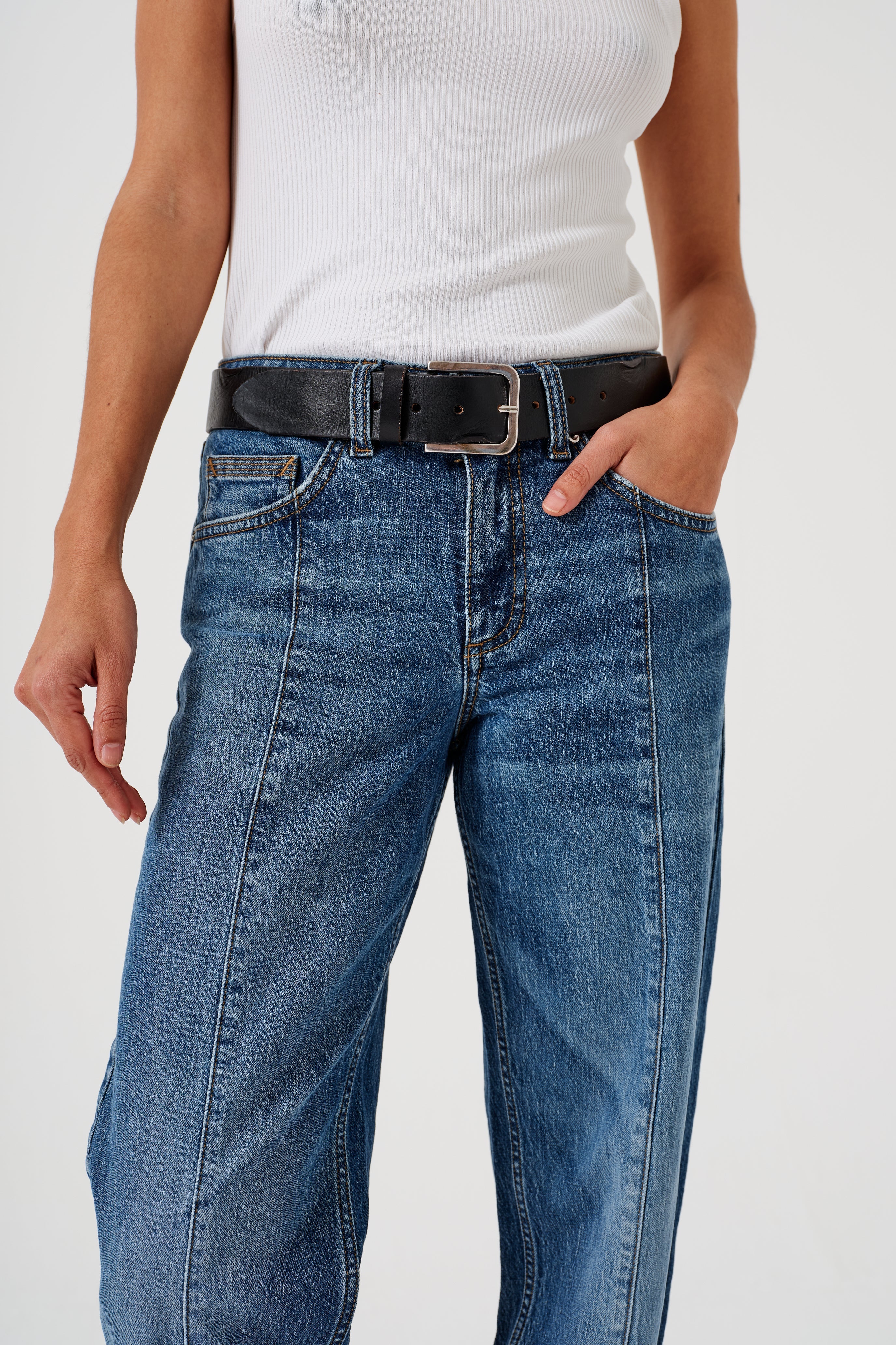 Stevie Turn Up Jean in Arizona Vintage - seventy + mochi