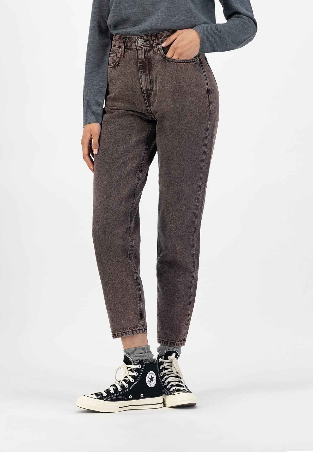 Mams Tapered Jeans – Berry