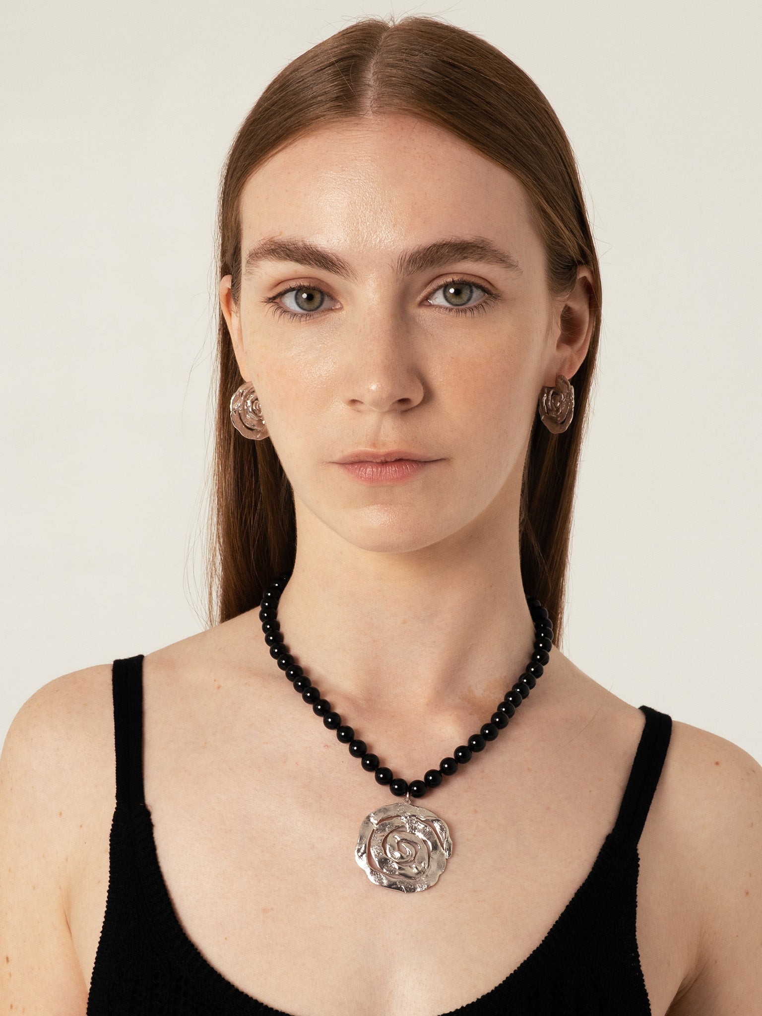 Origin Onyx Necklace Silver