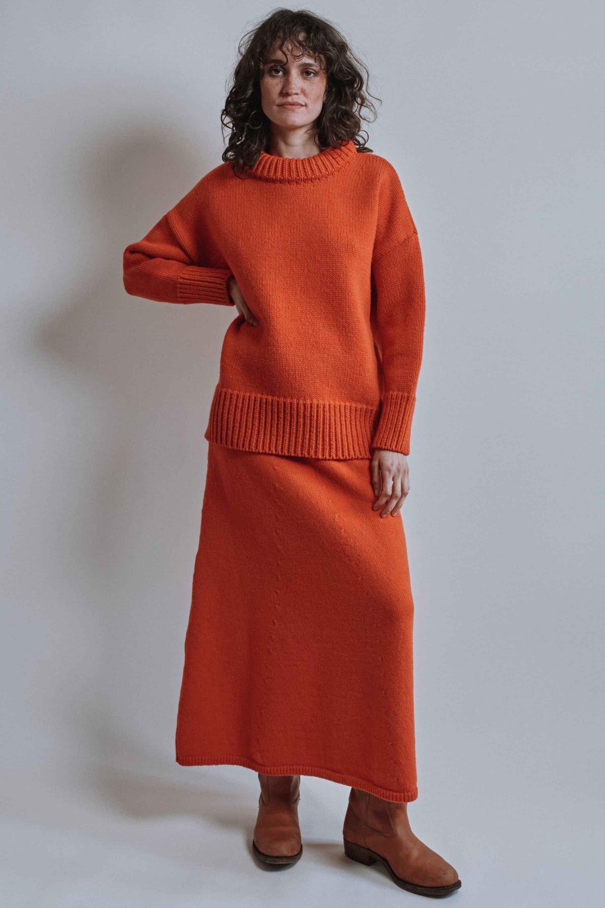 STEPHANIE Oversize Sweater in Merino Wool - Burnt Orange