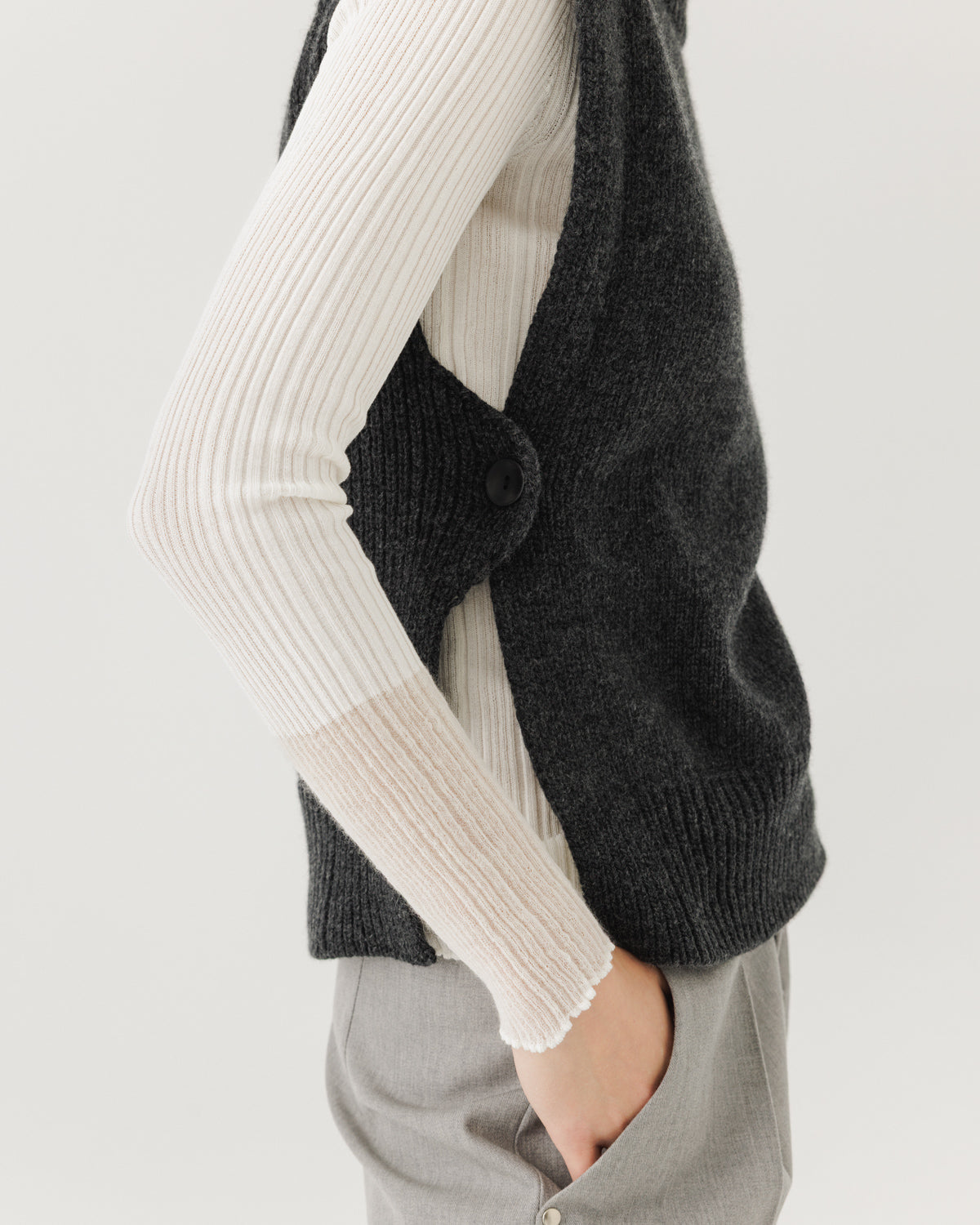 Giria: Charcoal Wool Vest