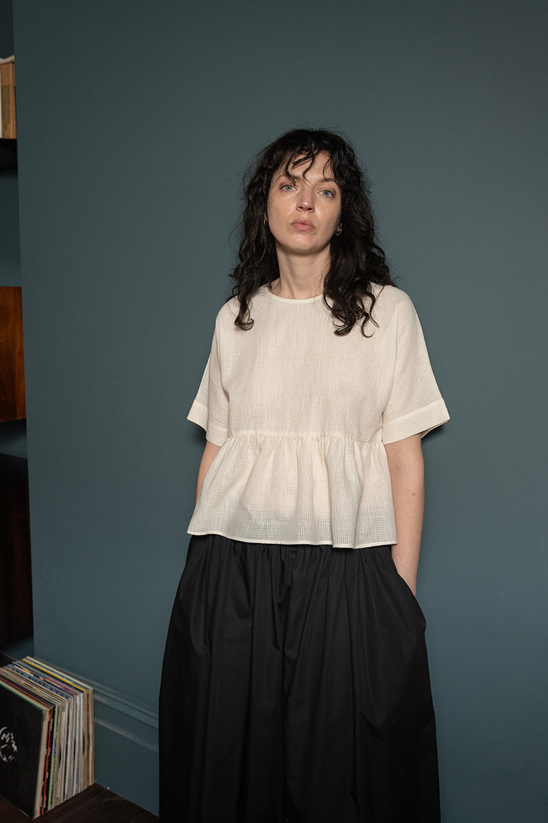 Tina Gathered Midi Skirt Black