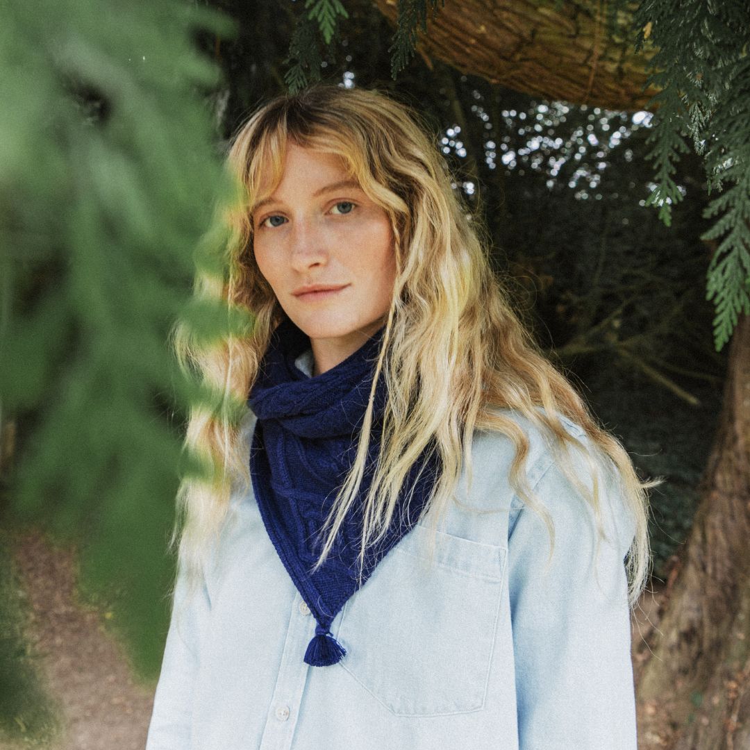 Coombe Cable Twisted Snood | Midnight