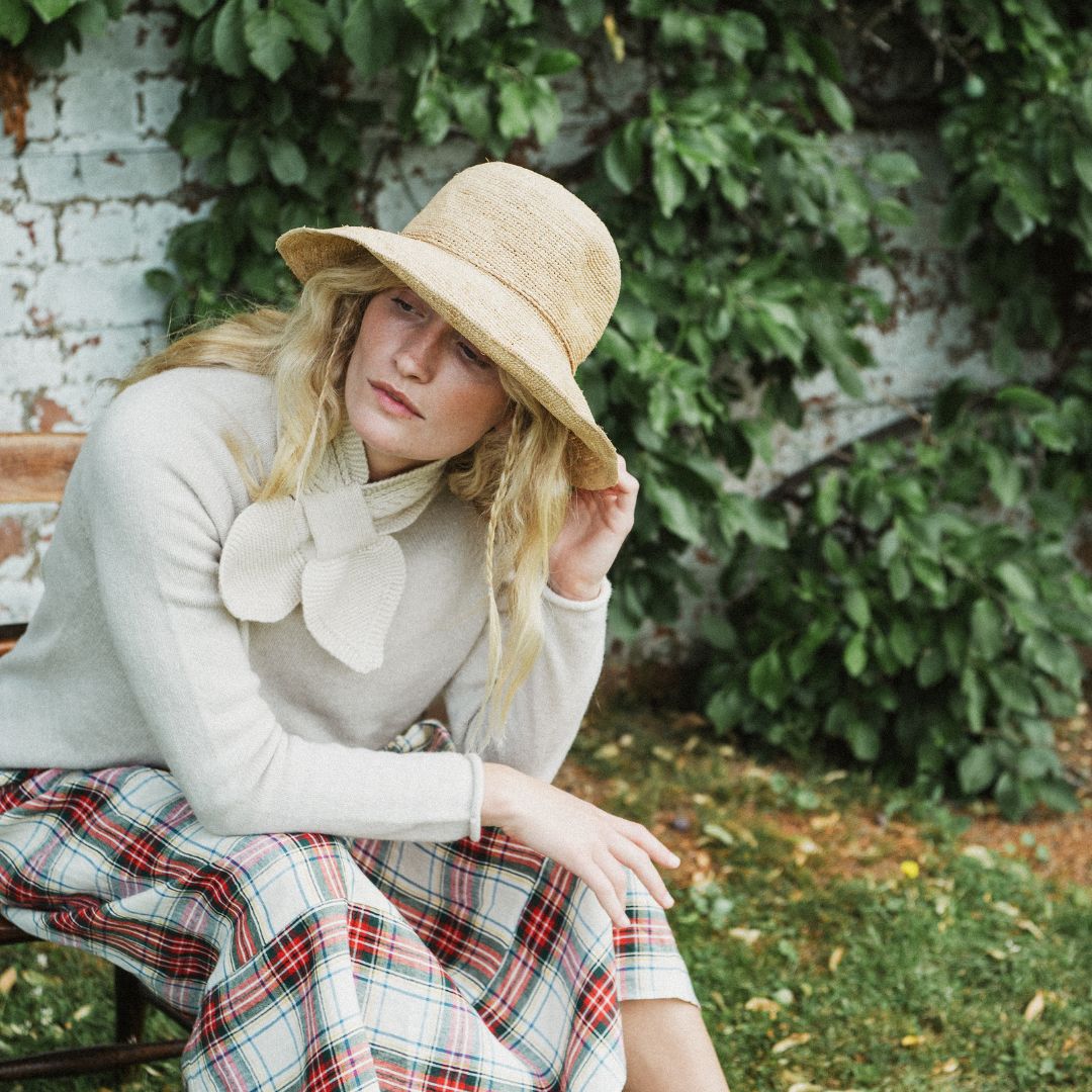 Paxford Shortie Scarf | Limestone