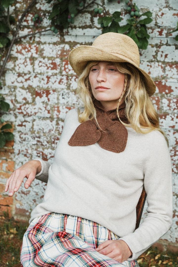 Paxford Shortie Scarf | Conker