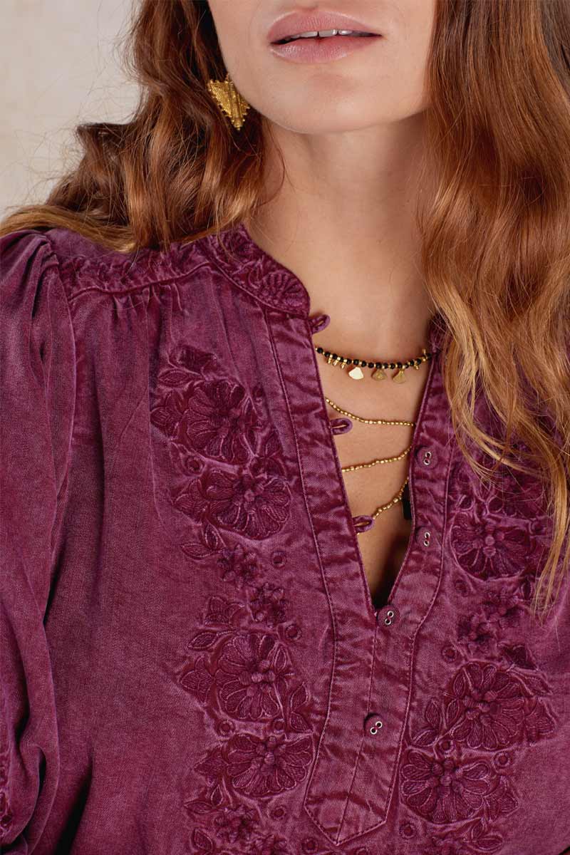 Dua Embroidered Burgundy Blouse