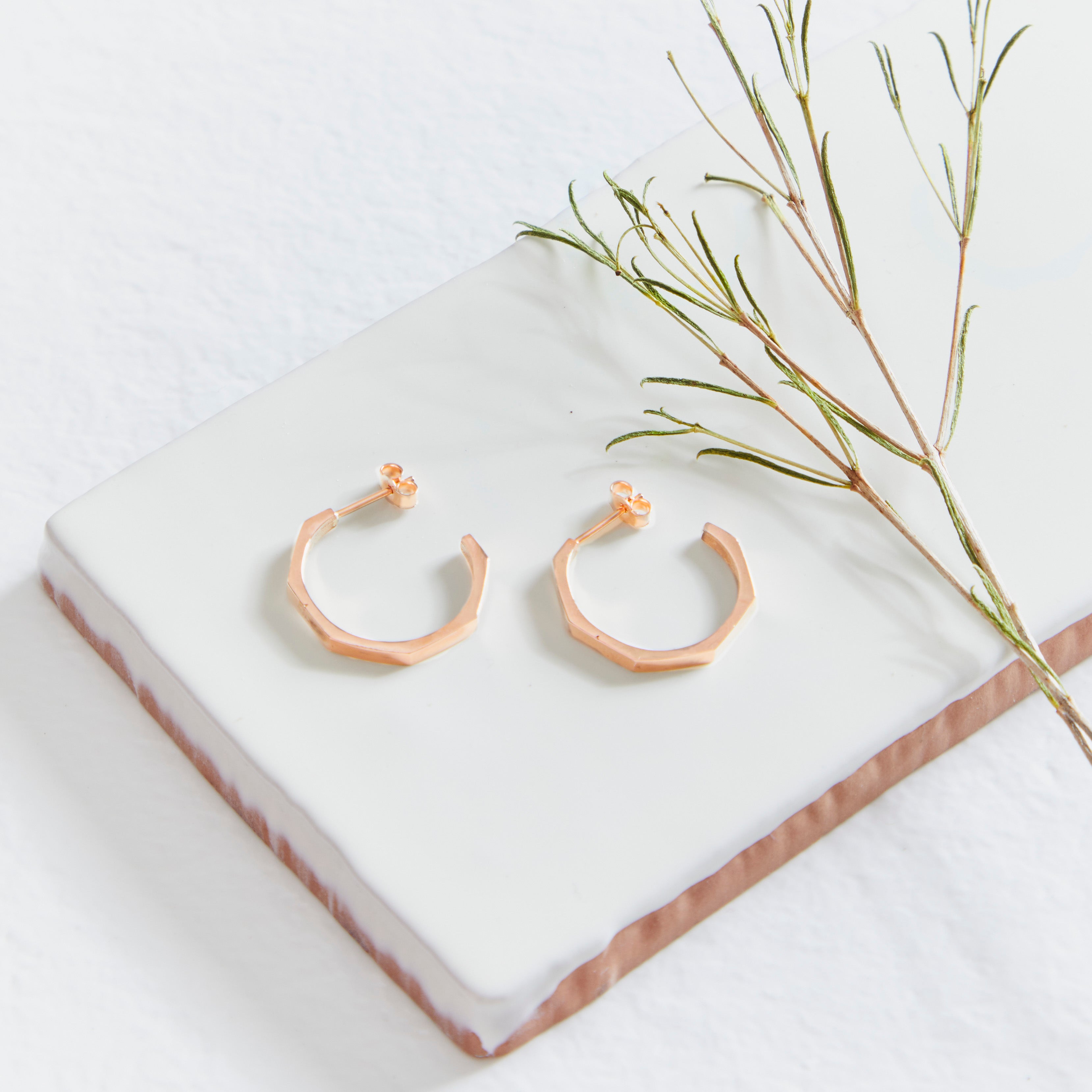 Otto Hoop Earrings Small