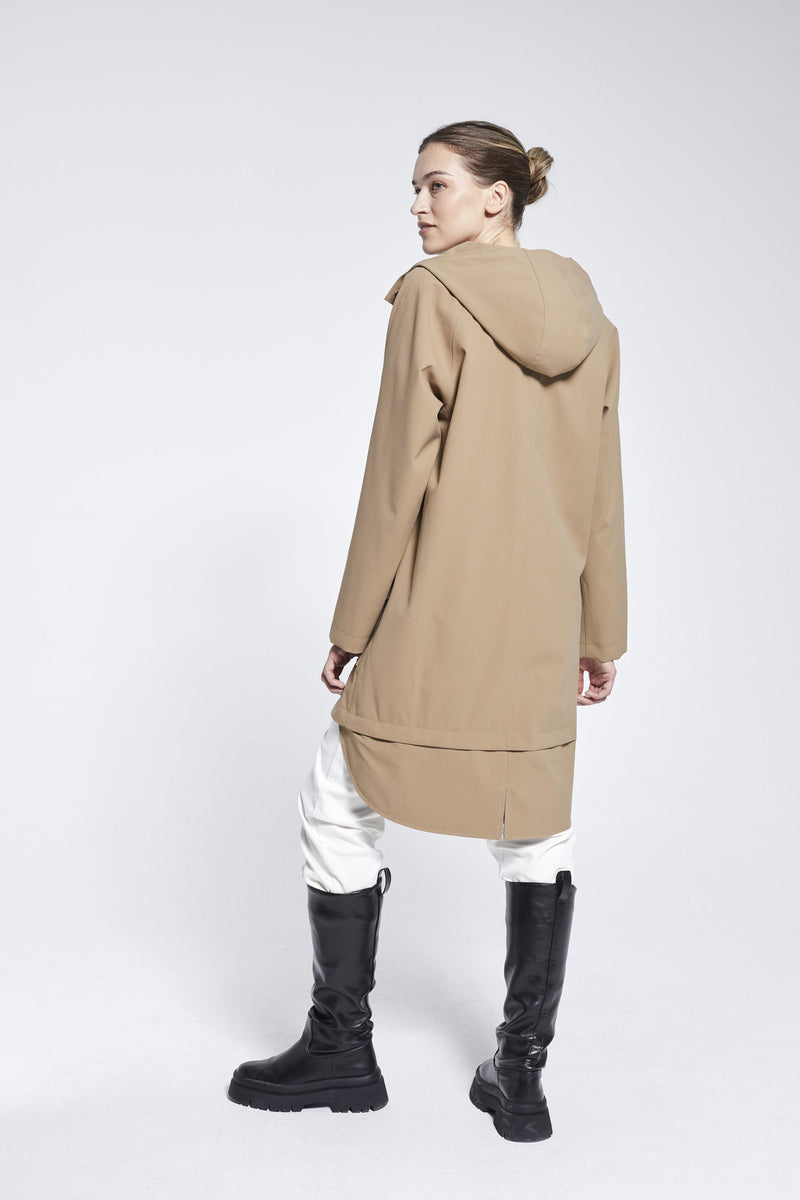 SAND CITY RAINCOAT - recycled materials