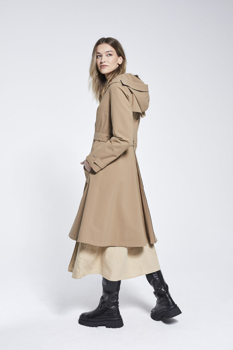 SAND FLARE RAINCOAT - recycled materials