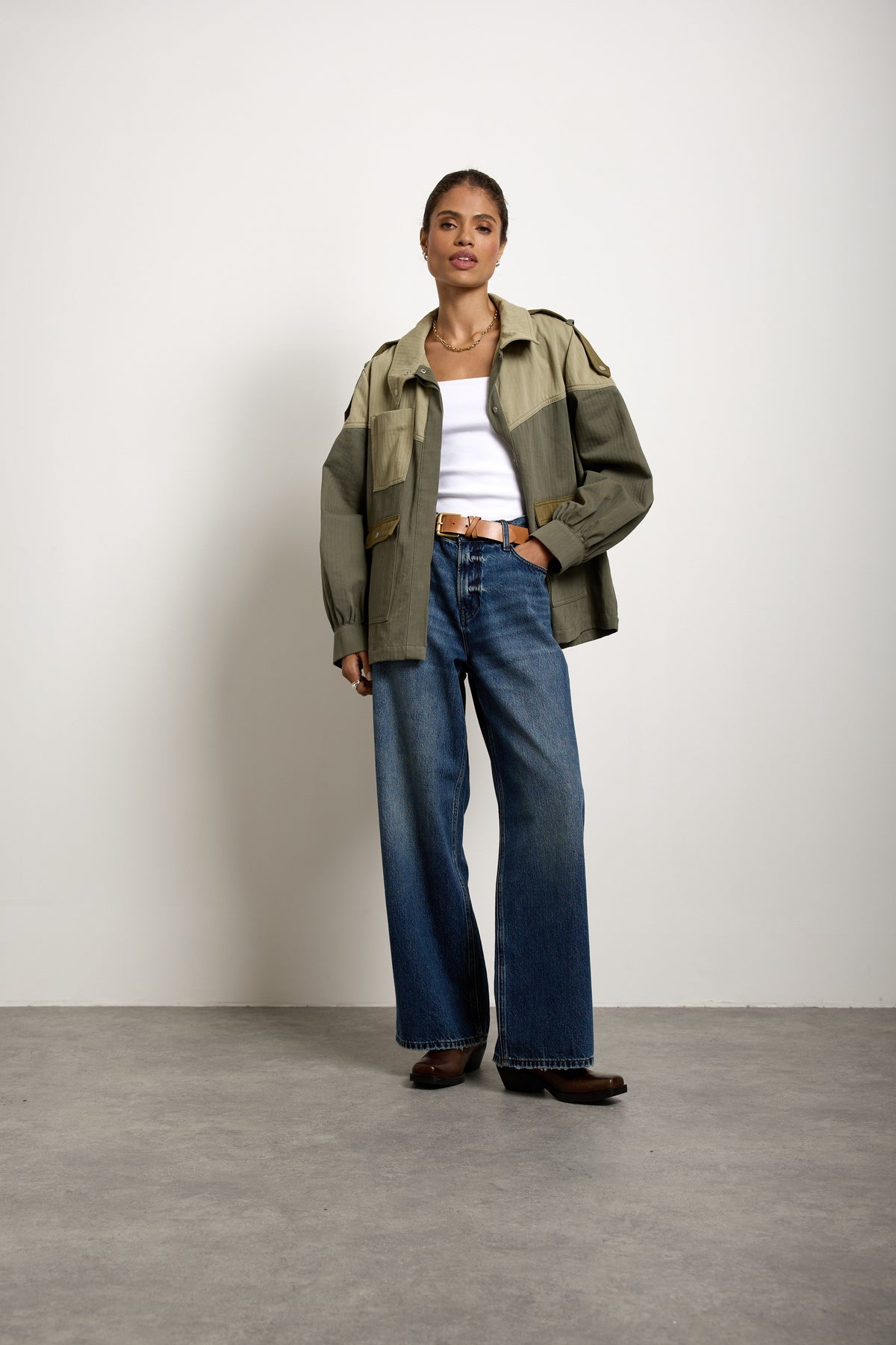 Bowie Jacket  In Khaki - seventy + mochi