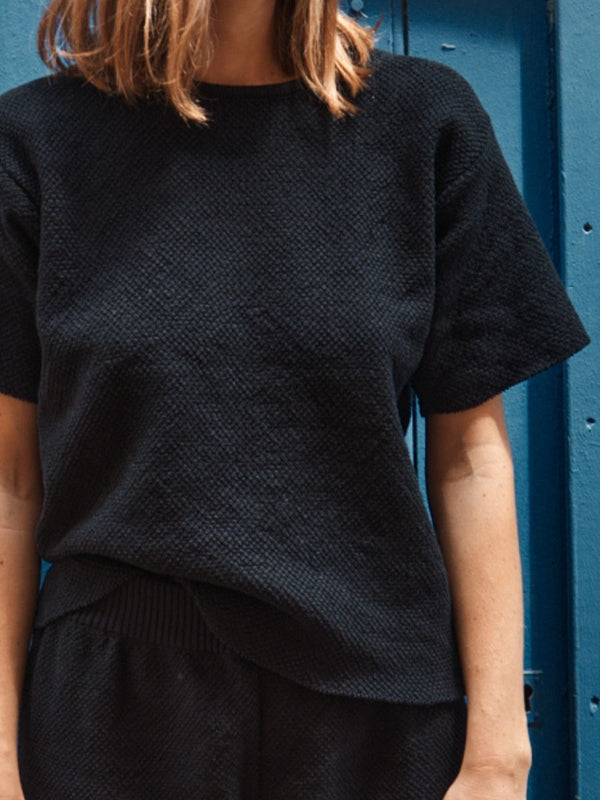 LÉA Short-Sleeve Tee in Organic Cotton - Black