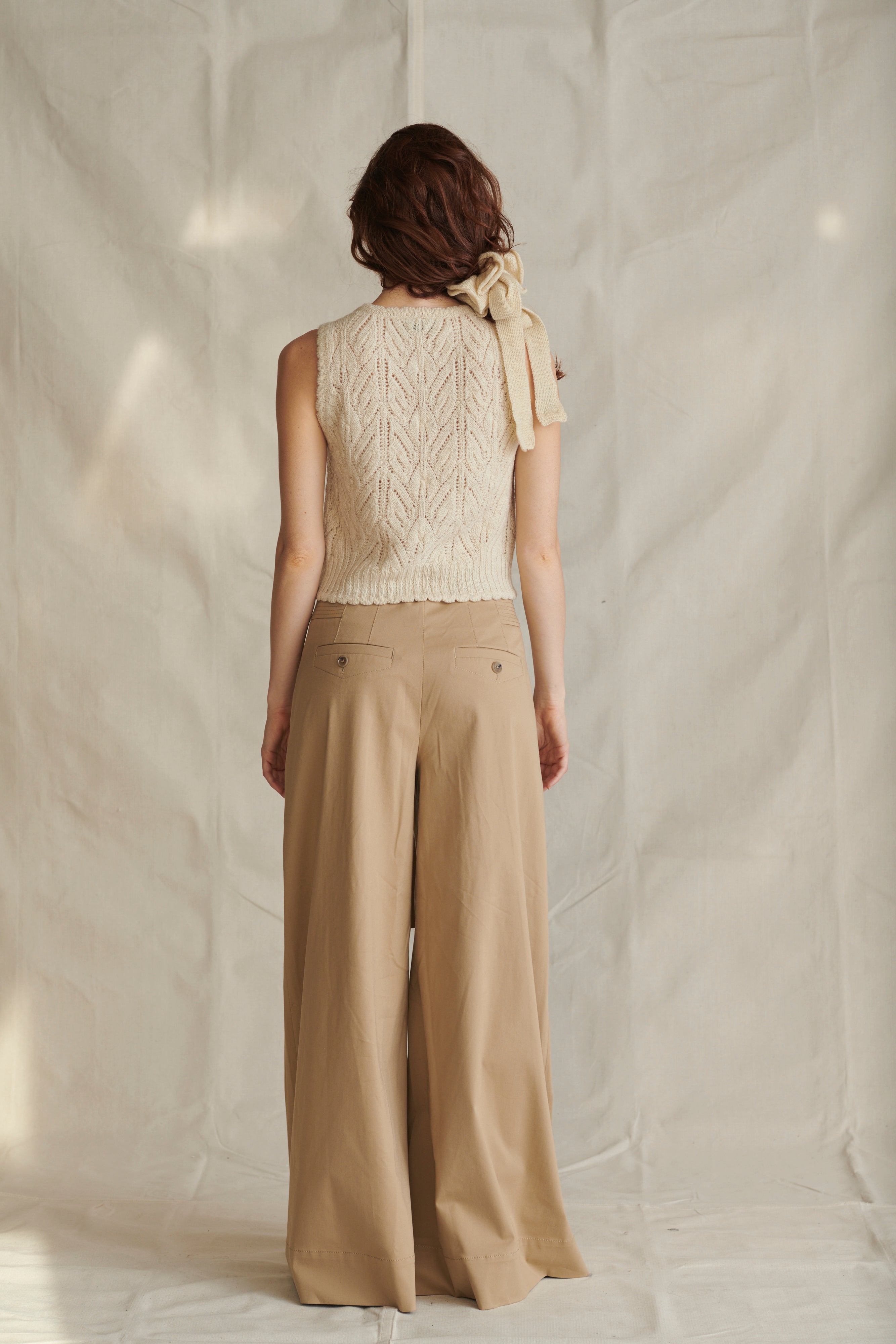 Wyre Vest in Ecru
