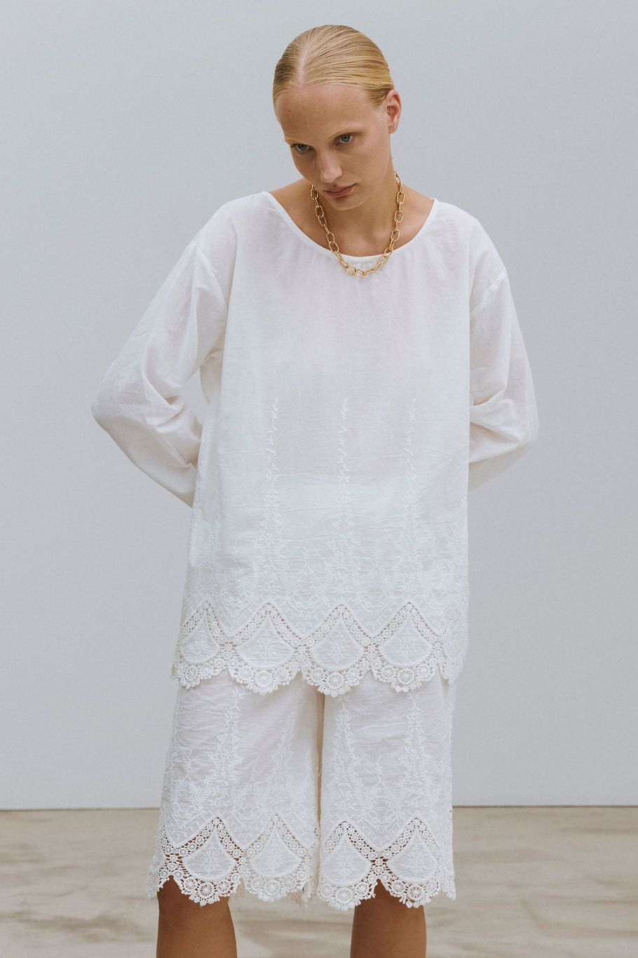 POET OVERSIZED TOP