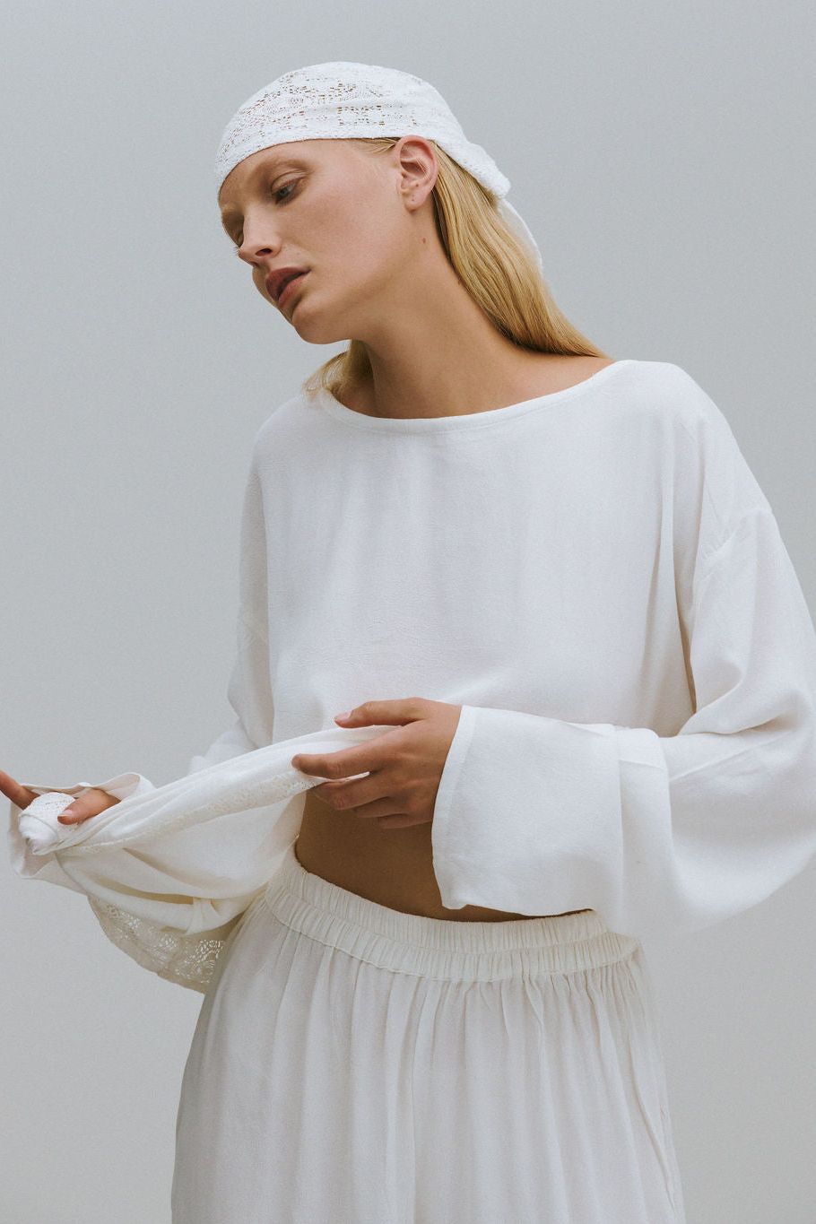 LACE COTTON TOP