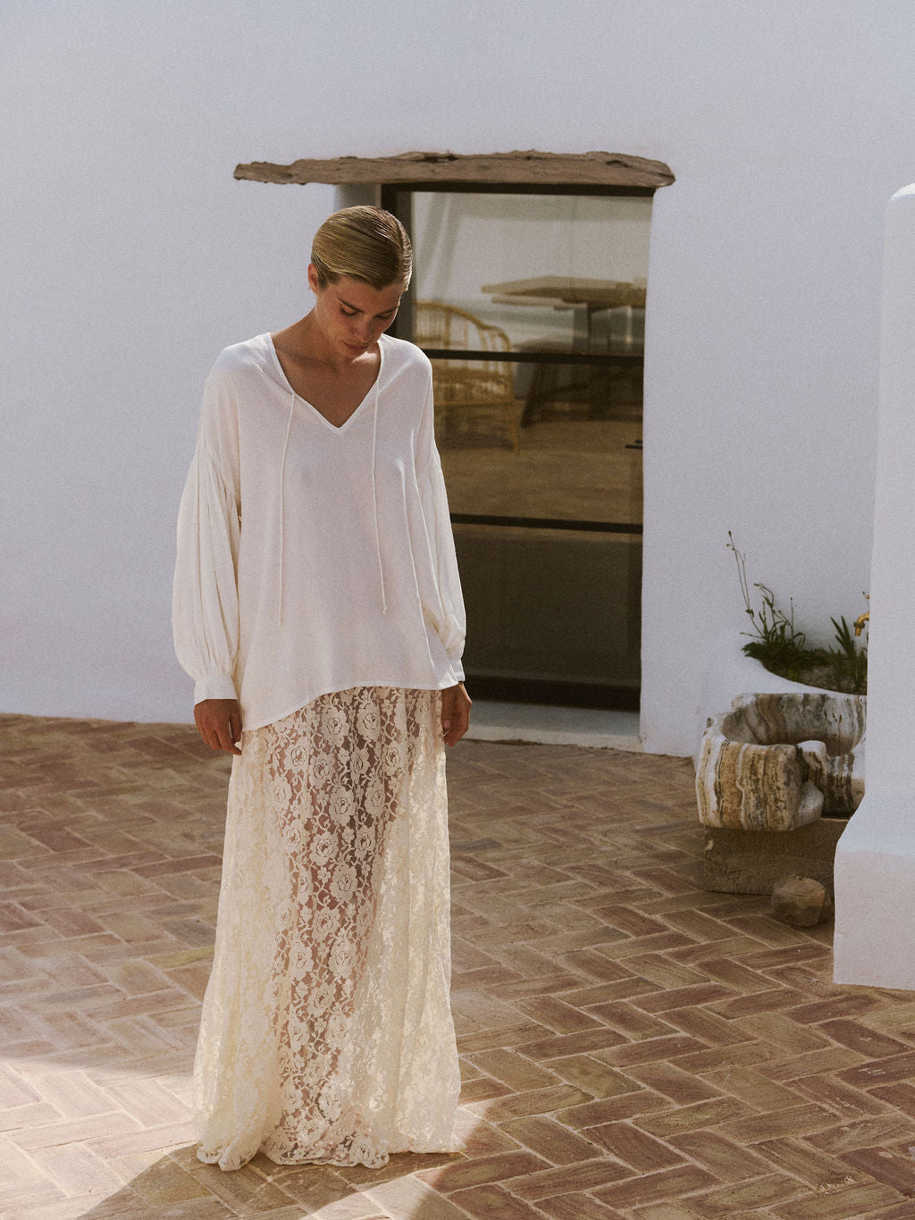 LACE SLIP SKIRT