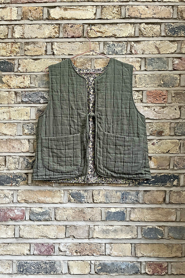 Amy Gilet Green