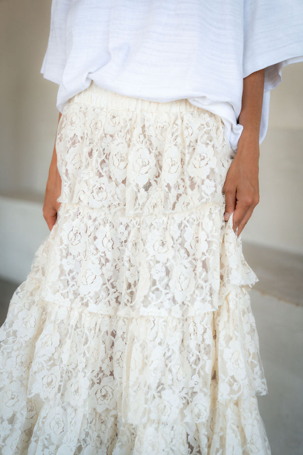 LACE UNTAMED SOUL SKIRT