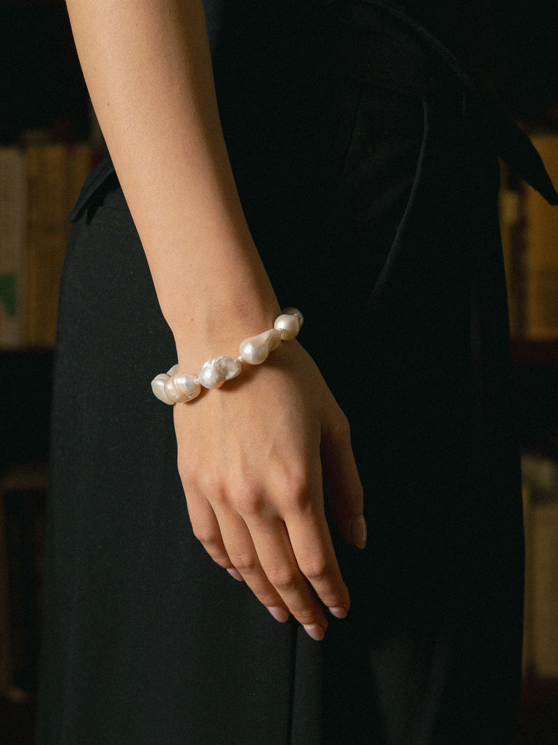 Baroque Pearl Bracelet