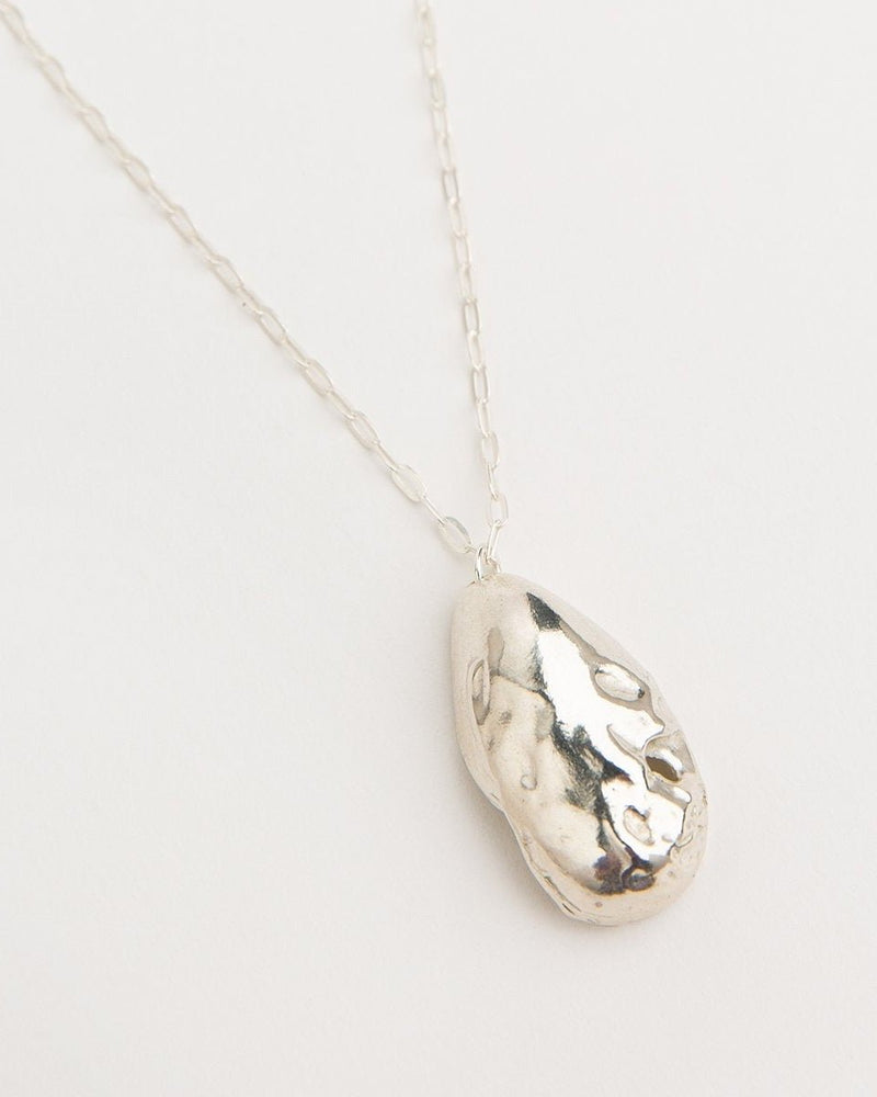Carolina de Barros Jewellery Jumonia necklace