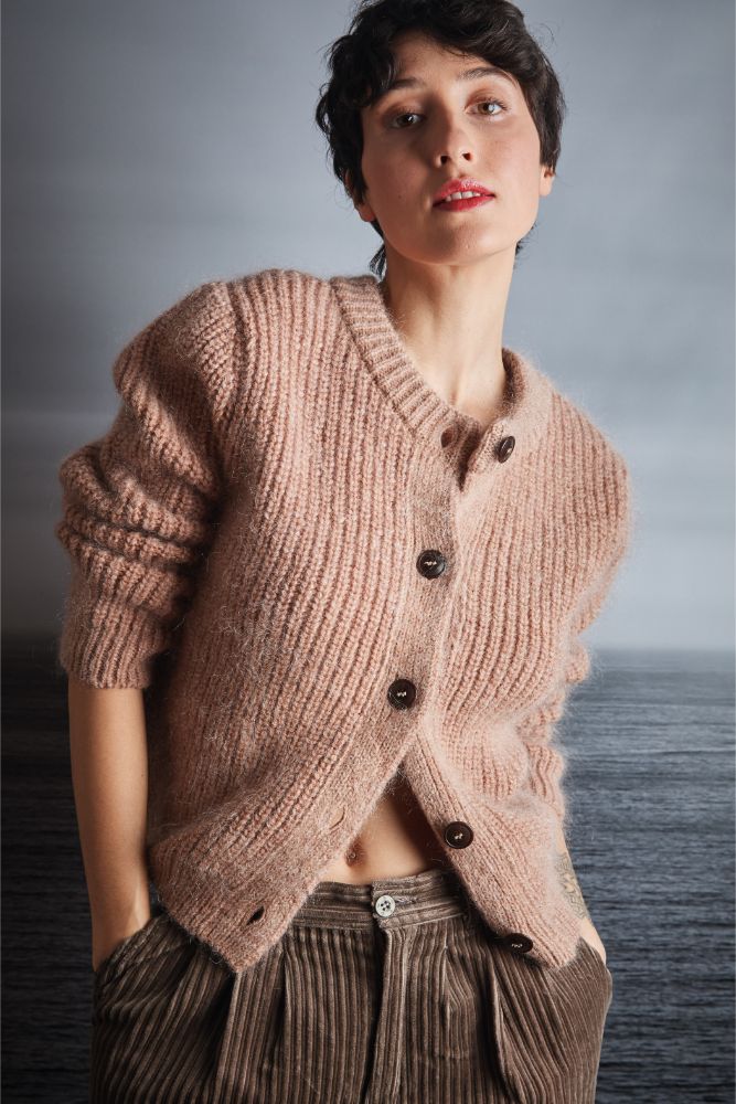 CHARLOTTE Round-Neck Cardigan in Merino-Mohair Wool - Light Pink - 100% cruelty-free, sustainable knitwear - L'envers