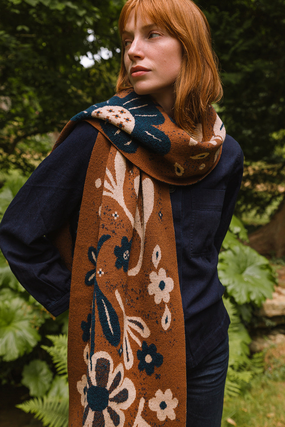 Hidcote Scarf -Tobacco