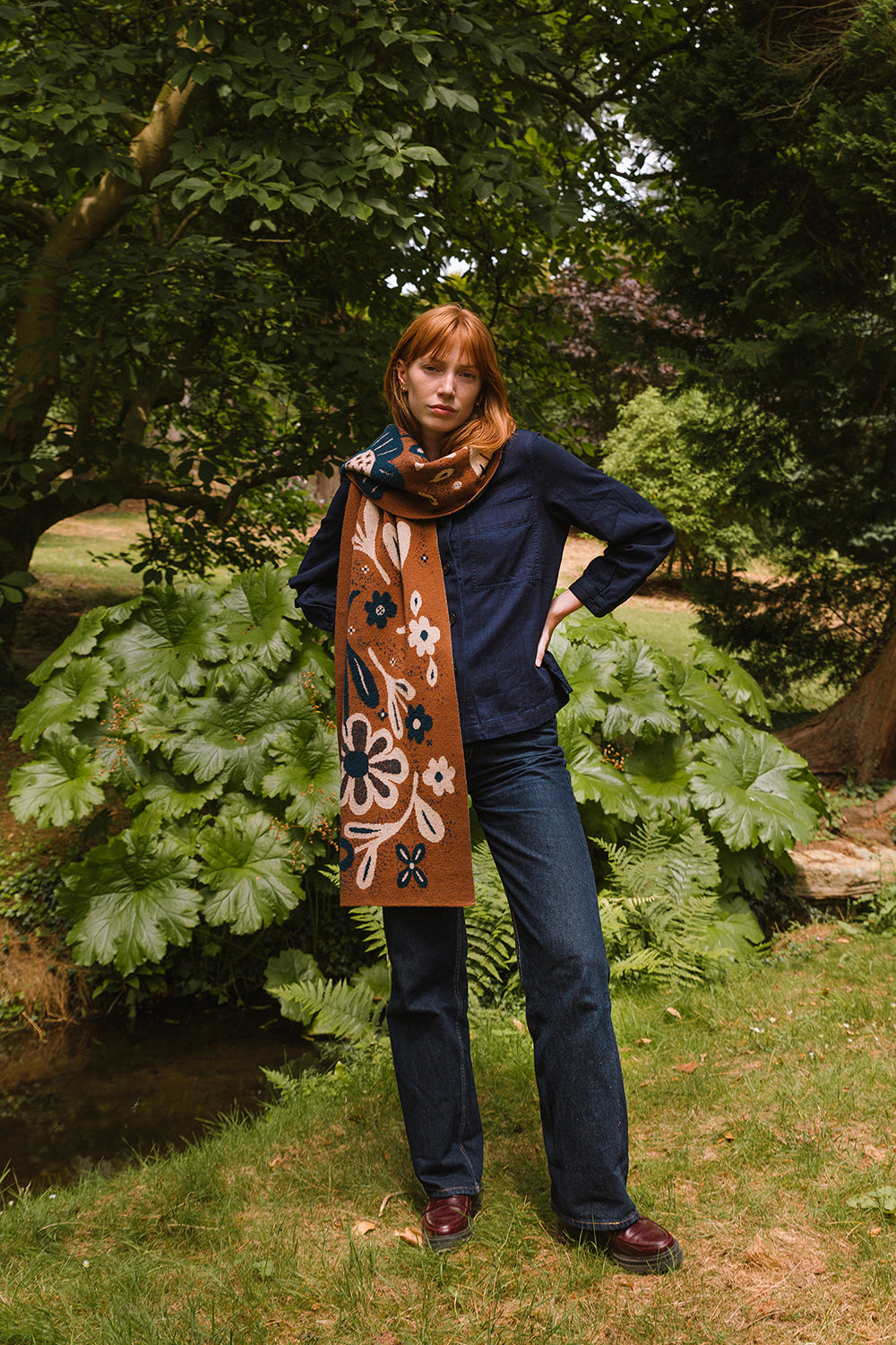 Hidcote Scarf -Tobacco