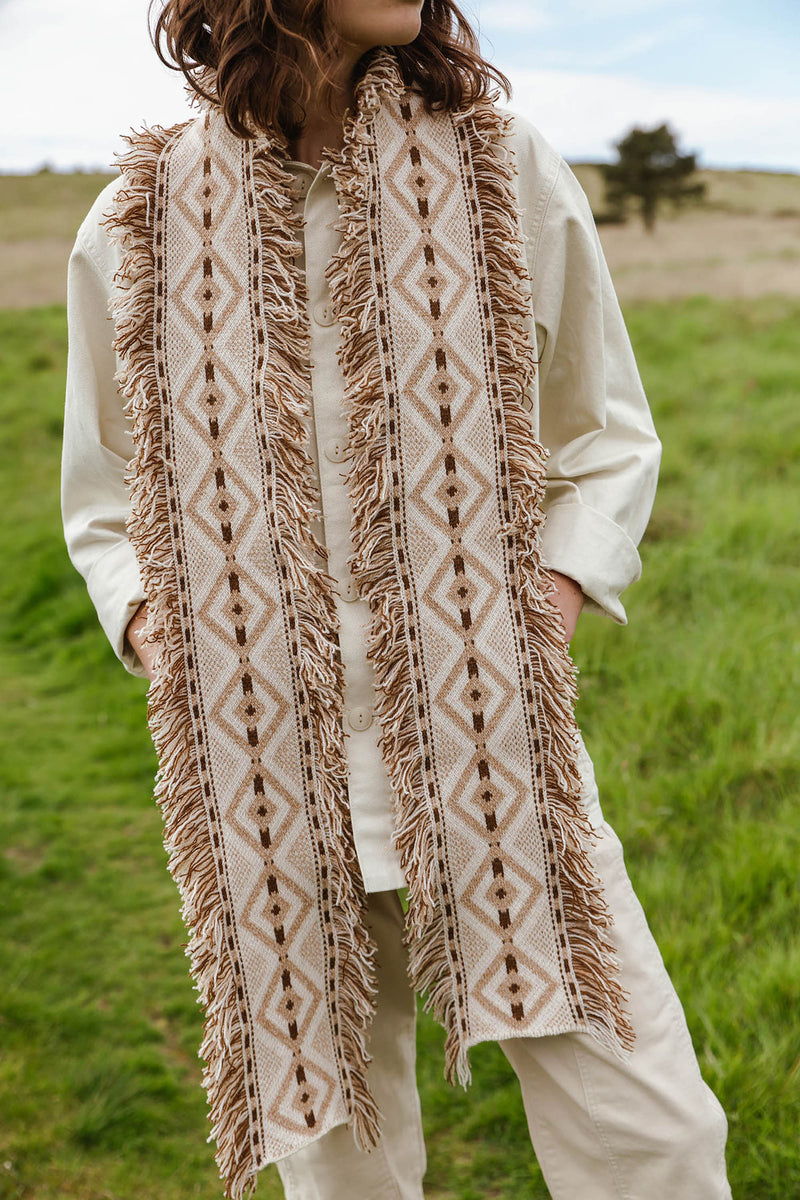 Suedey Fringe scarf – Flax