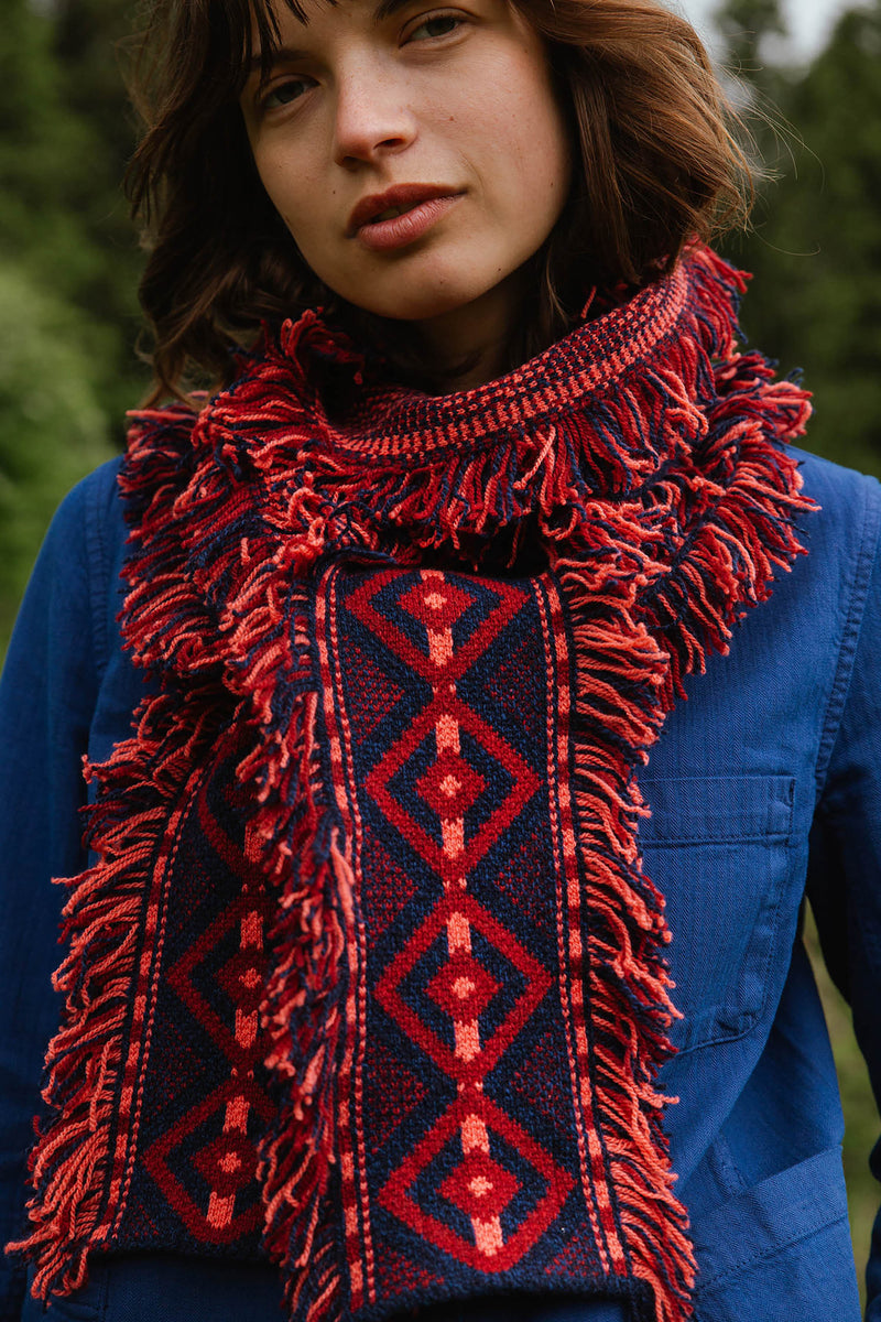 Suedey Fringe scarf – Peony