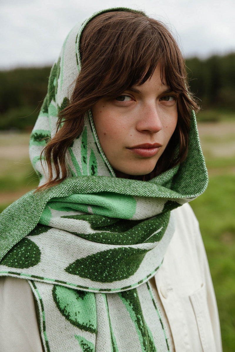 Swinbrook Scarf - Garden