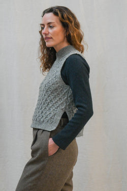 The Elba British Wool Vest in Silver