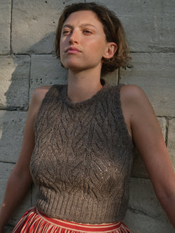 Wyre Vest in Loam