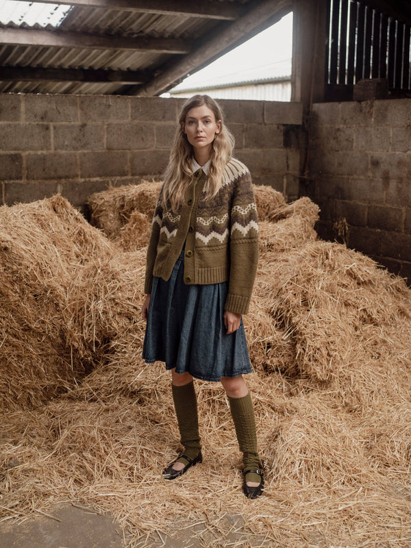 Fleetwood Cardigan in Moss with Ecru & Peat