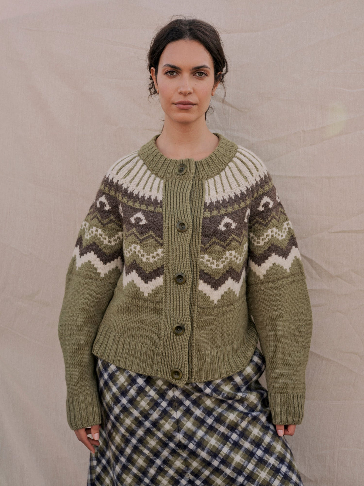 Fleetwood Cardigan in Moss with Ecru & Peat