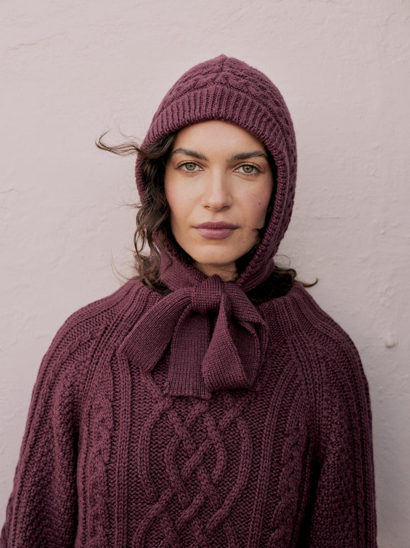 Whitby Bonnet in Plum